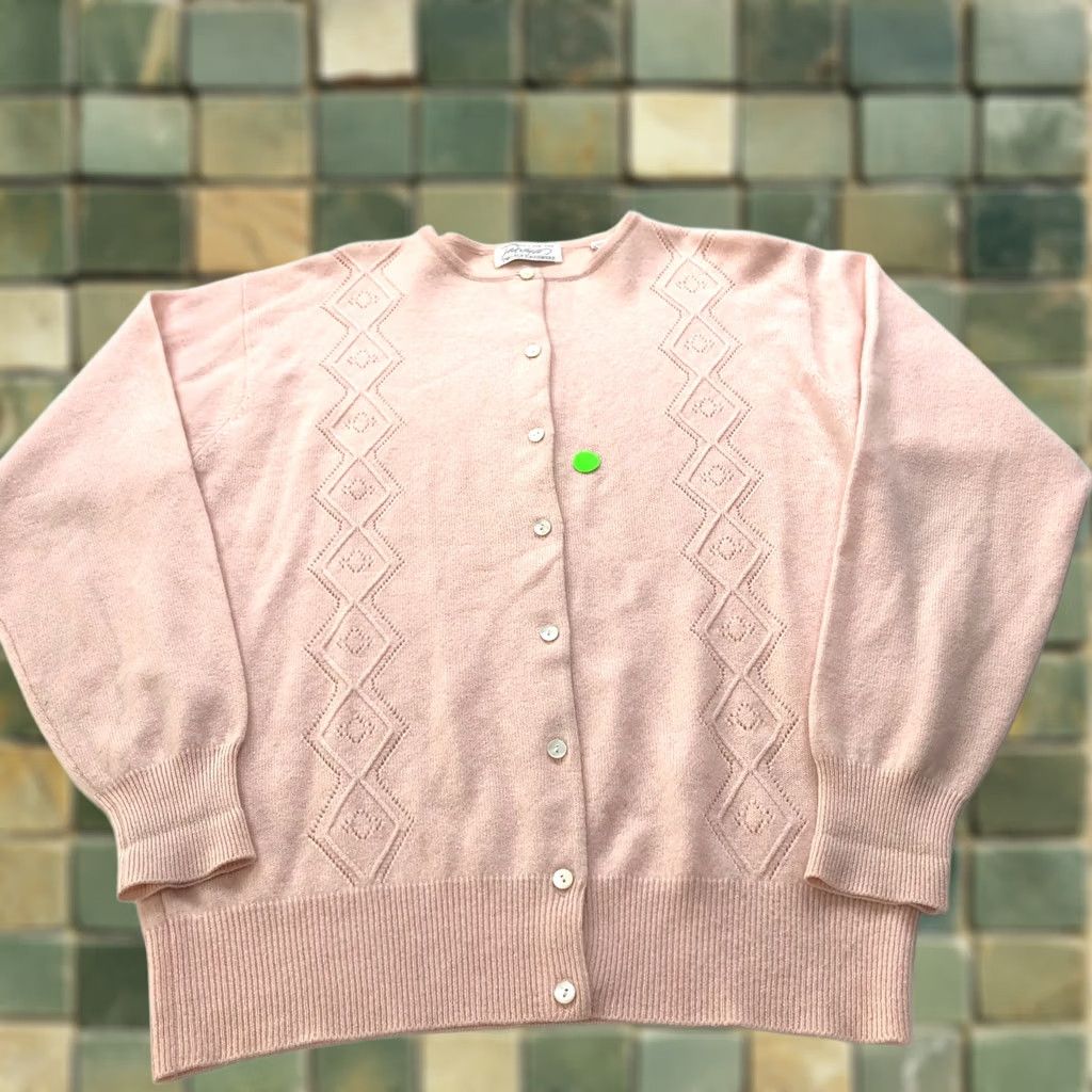 Lord & Taylor LORD & TAYLOR 100% Two Ply Cashmere MED Button Sweater Pink - Women, Size M, Pullover, Round Neck, Long Sleeve, Casual/Cocktail Size M / US 6-8 / IT 42-44 - 1 Thumbnail