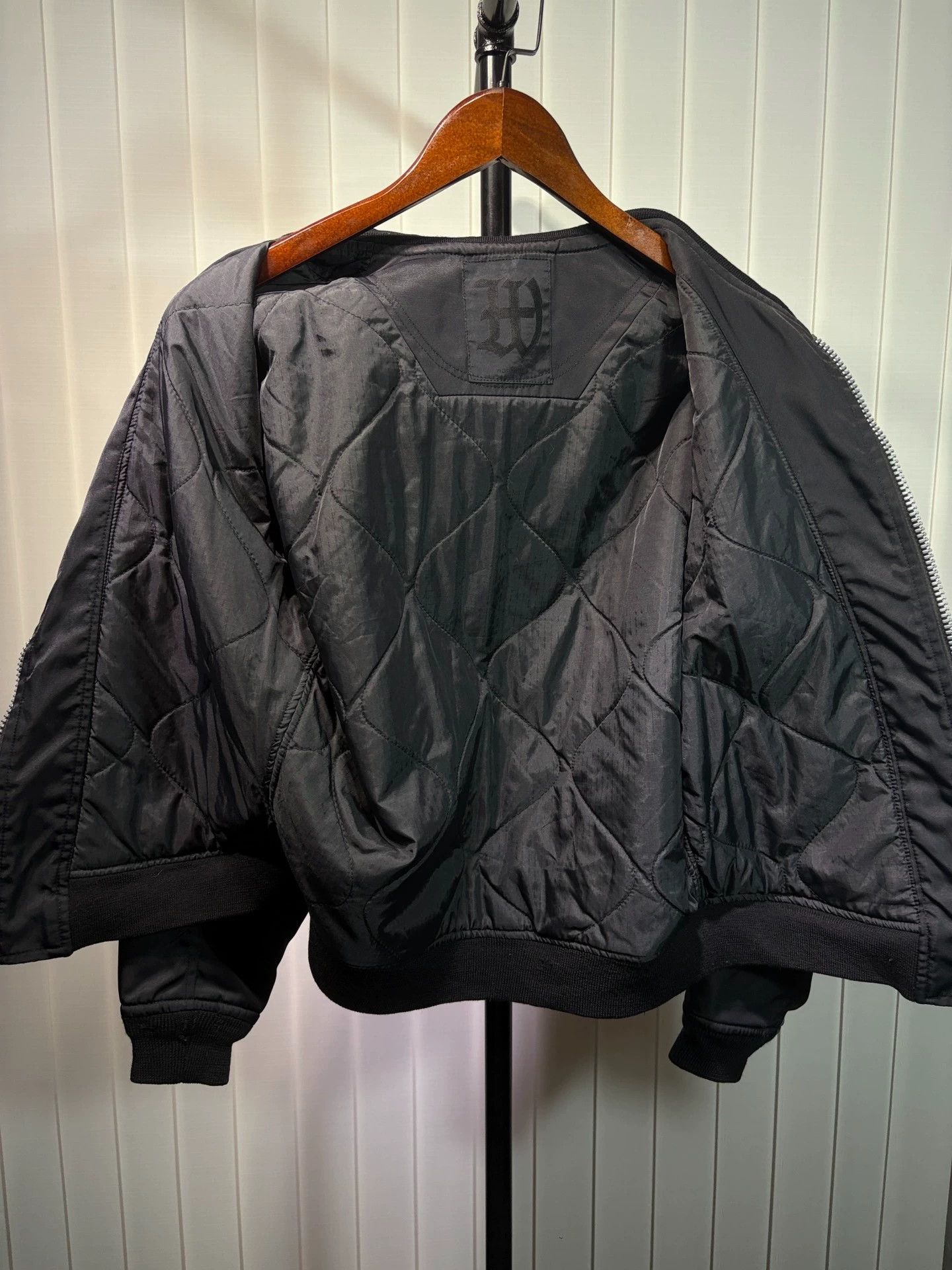 Yohji Yamamoto Yohji Yamamoto 1980s MA-1 Short-Wide Scimitar Sleeve Jacket Size US M / EU 48-50 / 2 - 3 Thumbnail