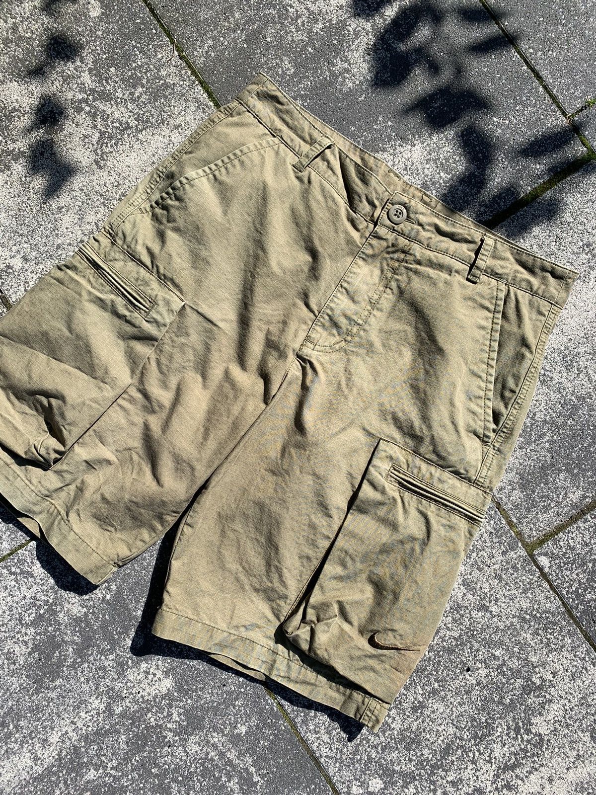 Other 🔥NIKE VINTAGE CARGO SHORTS Size US 30 / EU 46 - 3 Thumbnail