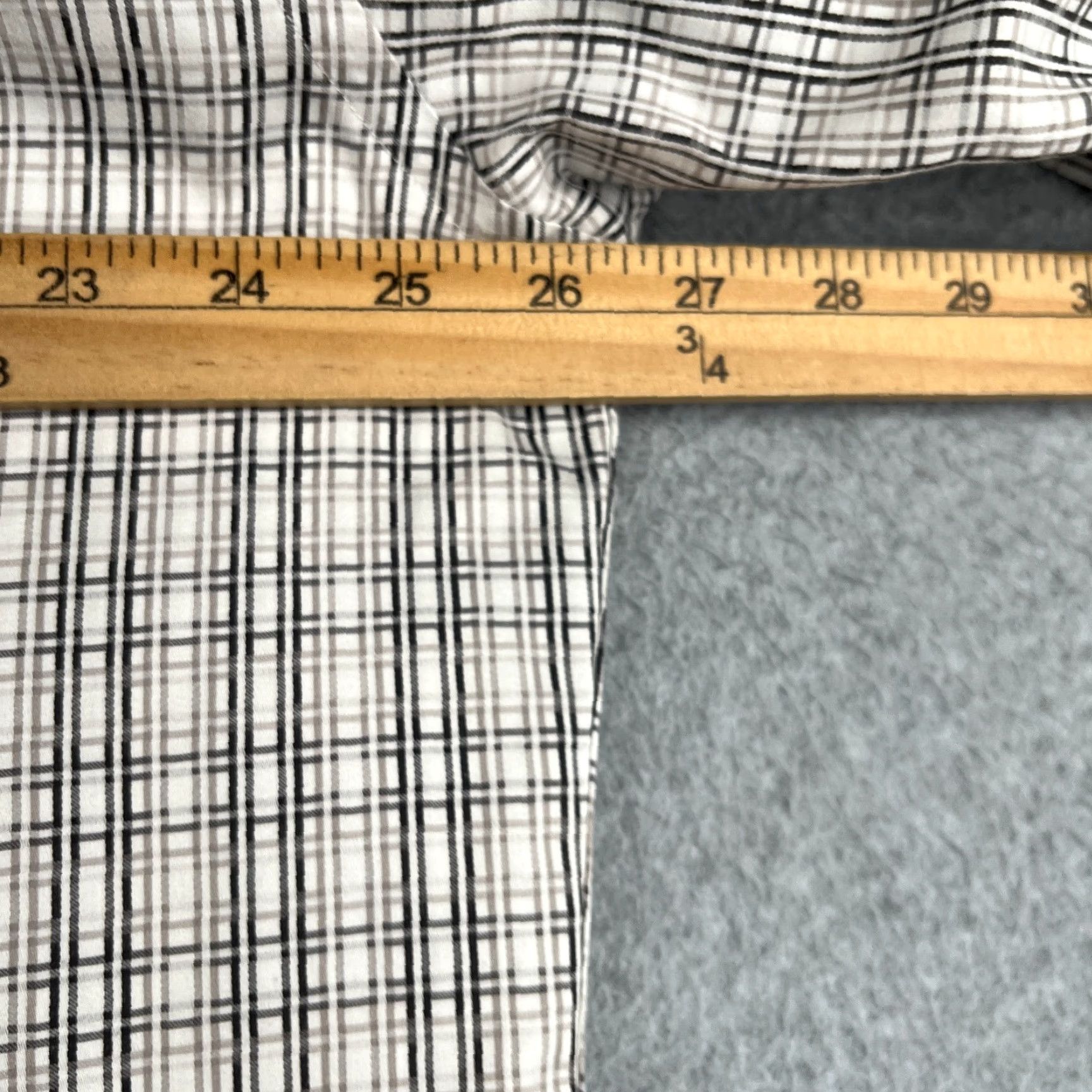 BUGATCHI BUGATCHI UOMO Classic Fit Shirt Gray Check Button-Up Long Sleeve 2XL Mens Cotton Woven Casual Party/Cocktail Size US XXL / EU 58 / 5 - 6 Thumbnail