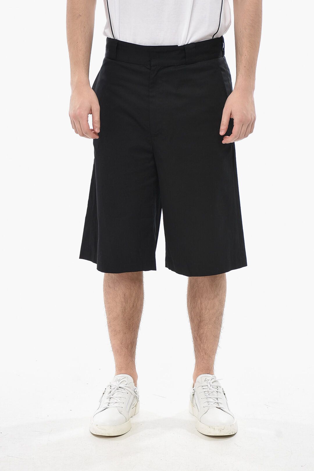 Givenchy Stretch Cotton Chino Shorts With Concealed Closure Size US 32 / EU 48 - 1 Thumbnail