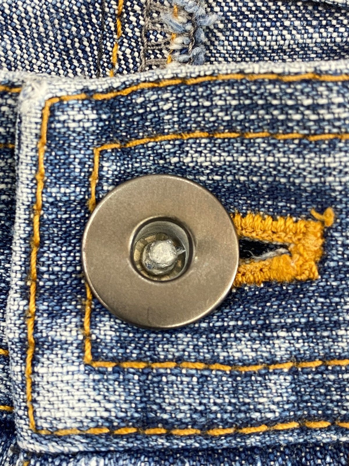 Japanese Brand Japanese Brand Faded Wash Style Loose Jeans Size US 30 / EU 46 - 12 Thumbnail