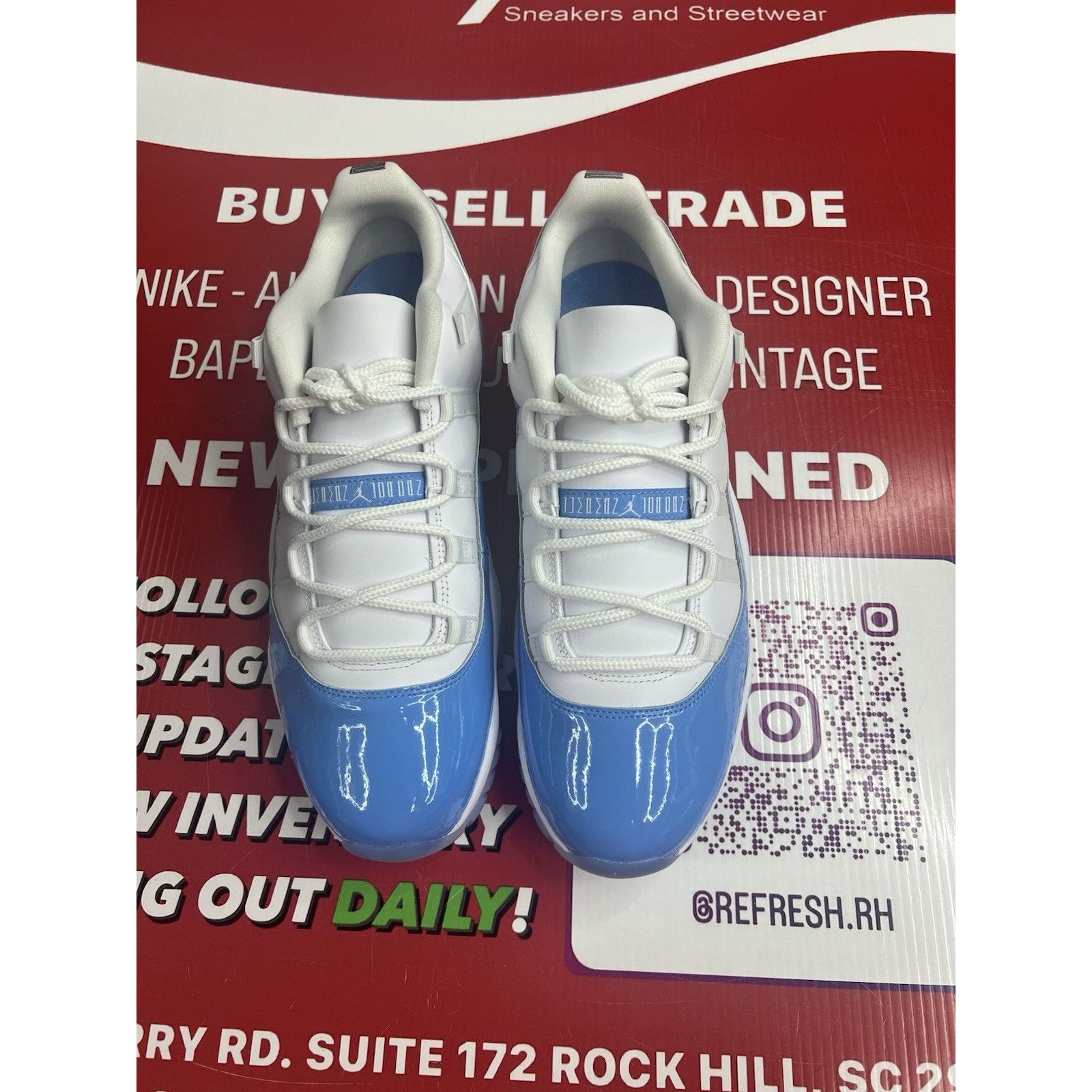 Jordan Brand Air Jordan 11 Low University Blue 2026 Size 13 FV5104-100 Size US 13 / EU 46 - 4 Thumbnail