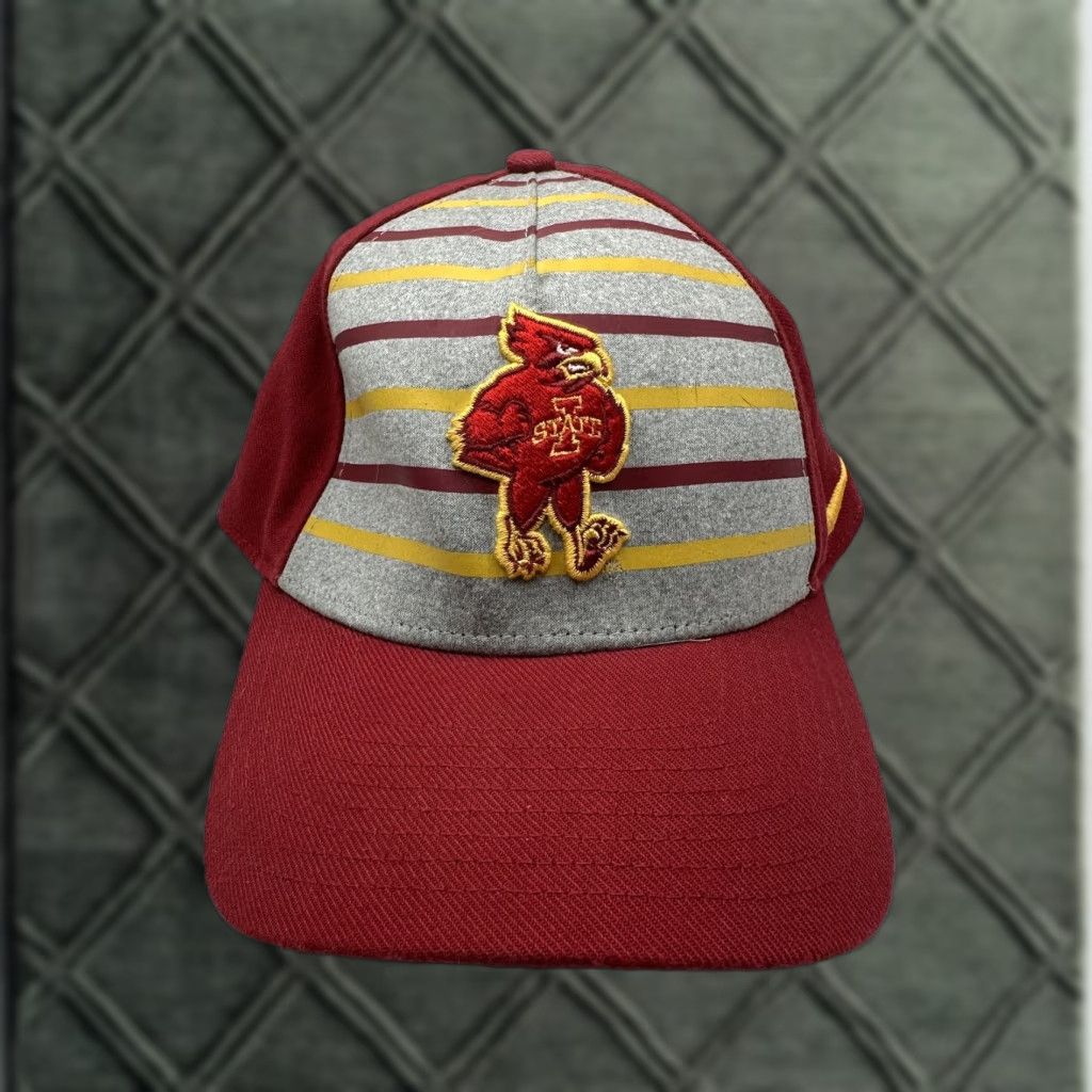 Nike VINTAGE NIKE IOWA STATE CYCLONES MENS CRIMSON RISE STRUCTURED SWOOSH FLEX HAT Size ONE SIZE - 1 Thumbnail