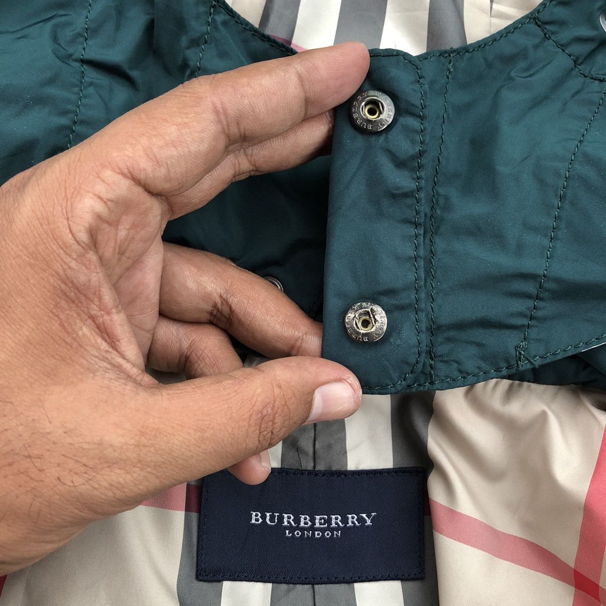 Burberry Burberry London Lightweight Hooded Jacket Size US M / EU 48-50 / 2 - 19 Thumbnail