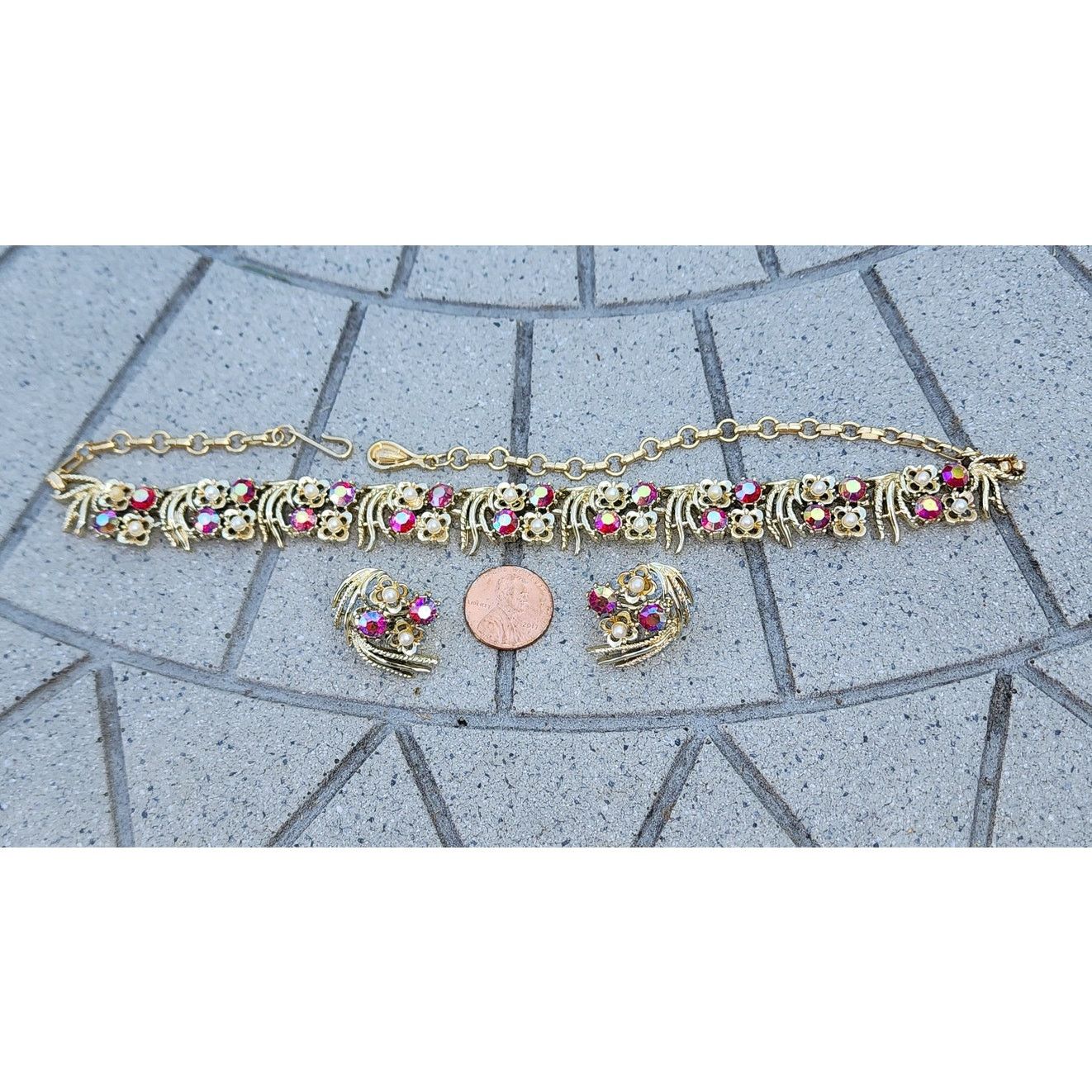 Designer VTG Signed Coro Aurora Borealis Rhinestone Demi Parure Set Size ONE SIZE - 4 Thumbnail