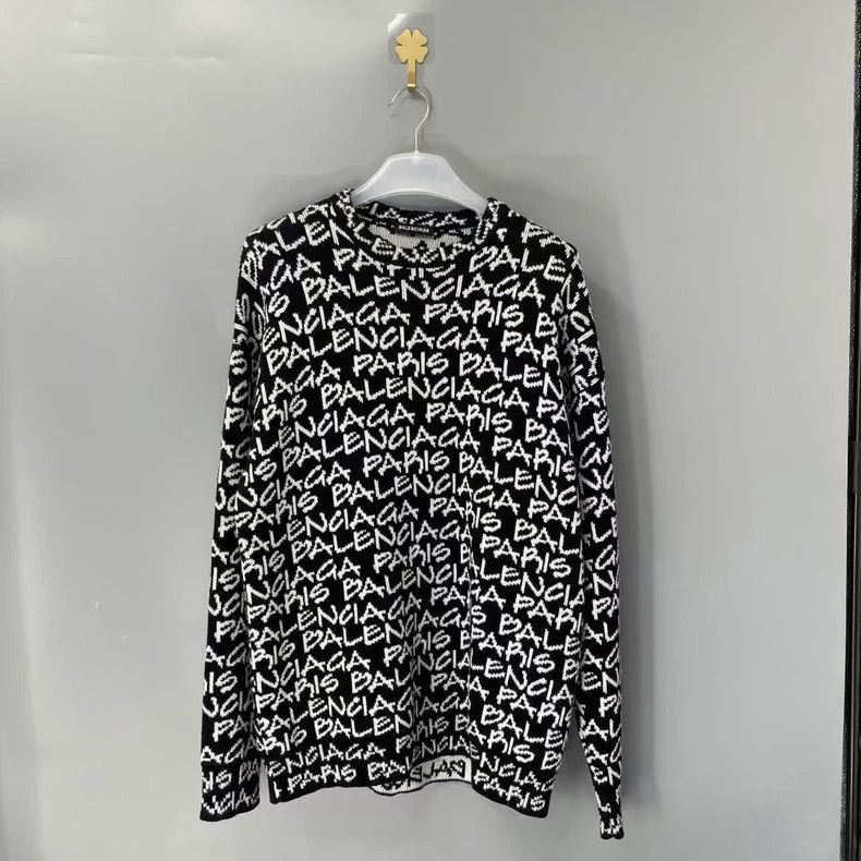 Balenciaga Balenciaga Cursive bullet screen sweater 2501-Nextarrow Size US S / EU 44-46 / 1 - 1 Thumbnail