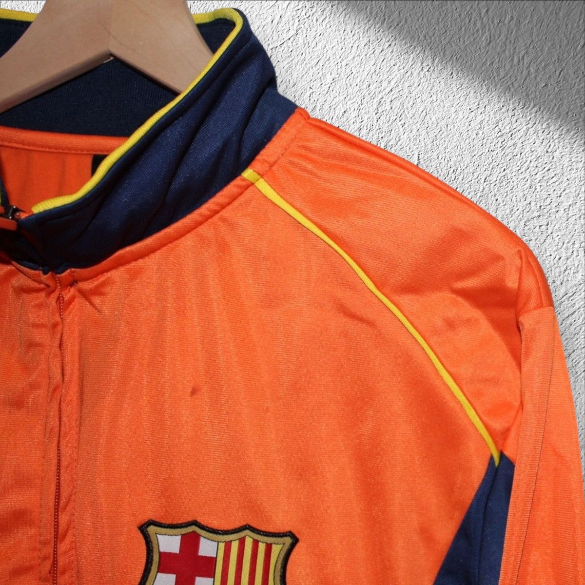 Other FC Barcelona Orange Kit Full Zip Trainer Jacket Soccer Size US M / EU 48-50 / 2 - 4 Thumbnail