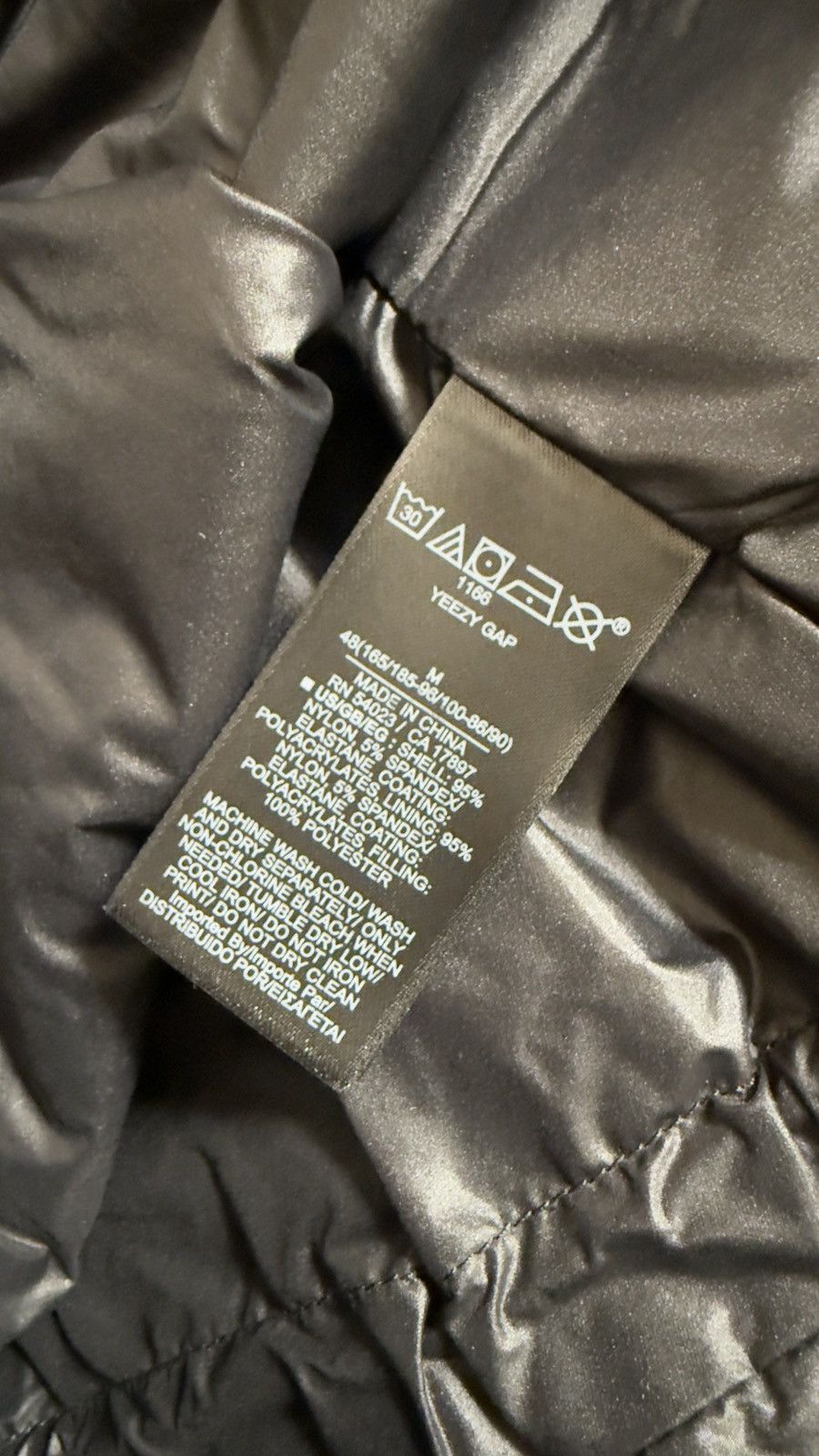 Balenciaga × Gap × Yeezy YGEBB 2022 Mock Neck Pullover Size US M / EU 48-50 / 2 - 2 Thumbnail
