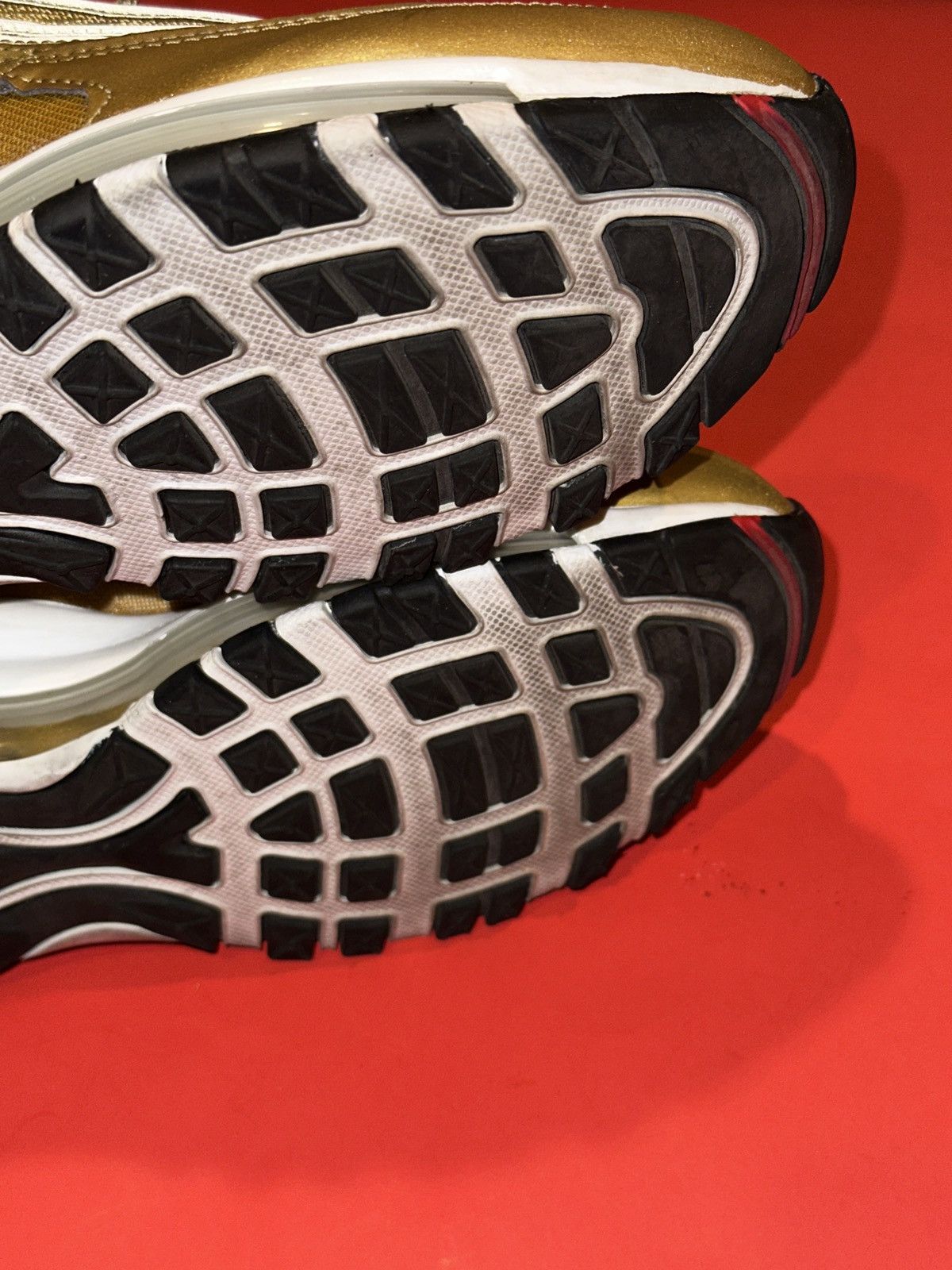 Nike Nike Air Max 97 OG DQ9131 700 Metallic Gold Bullet Sneakers Size US 6.5 / EU 39-40 - 7 Thumbnail