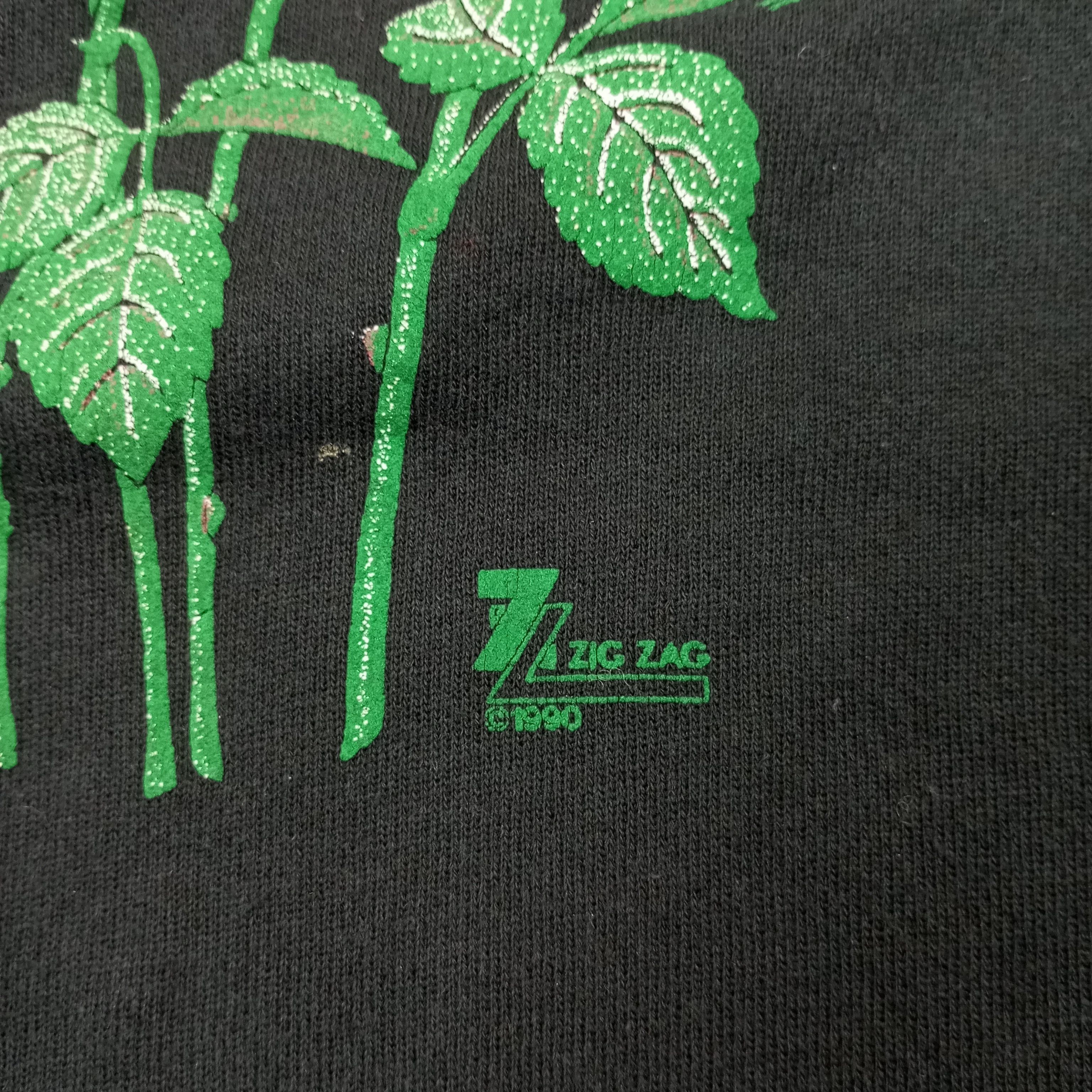 Other Zig Zag Flowers Design Vintage Collar Sweatshirt c233n20 Size US L / EU 52-54 / 3 - 5 Thumbnail