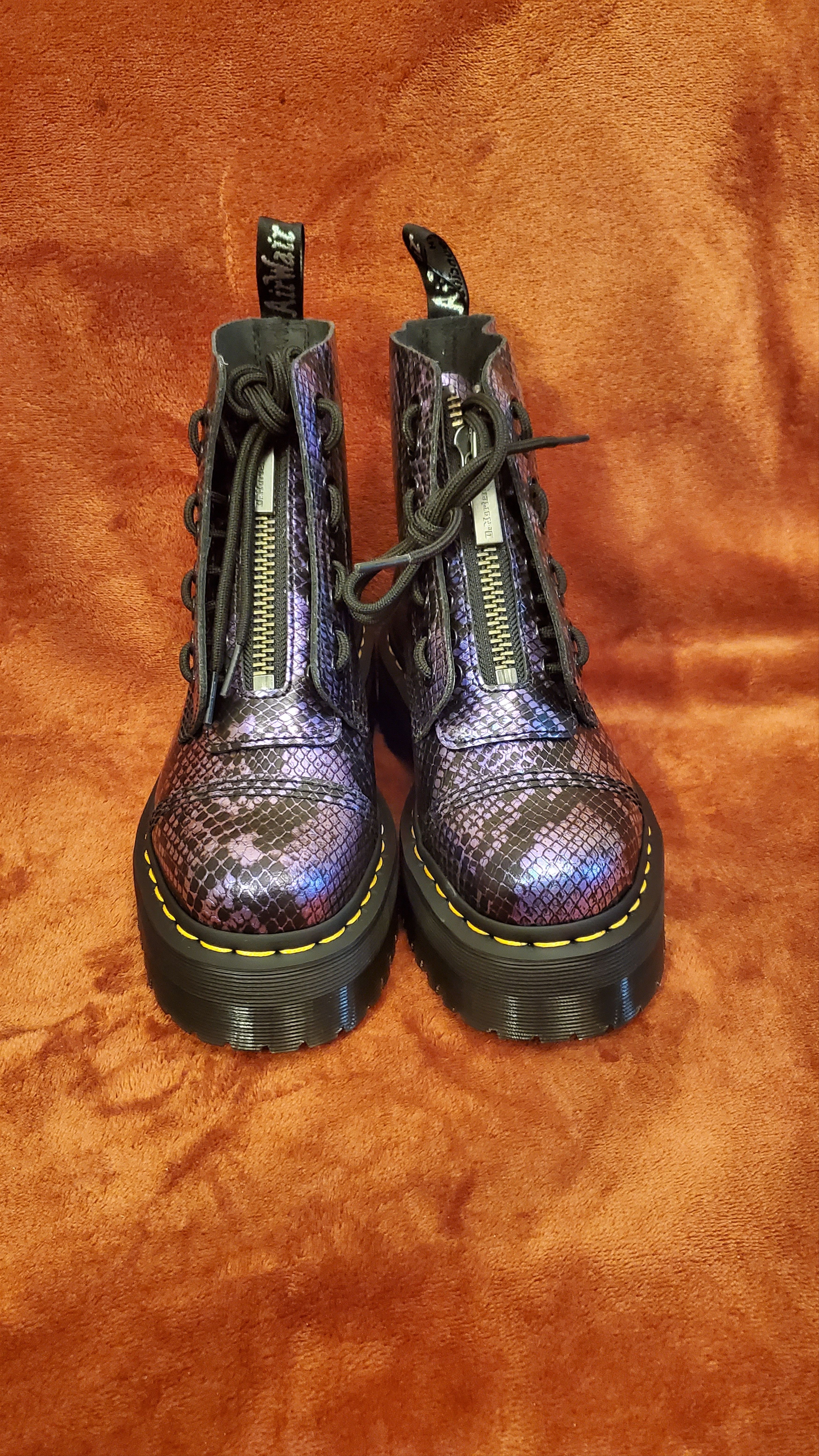 Dr. Martens DR MARTENS LEATHER PURPLE SNAKE PRINT BOOTS Size US 6 / IT 36 - 4 Thumbnail