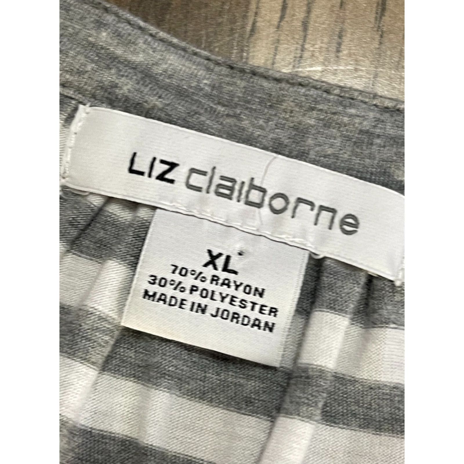Liz Claiborne Liz Claiborne Shirt Women XL Gray White Striped Short Sleeve T-Shirt Casual Basic Modern Fall Spring Summer Womens Size XL / US 12-14 / IT 48-50 - 5 Thumbnail