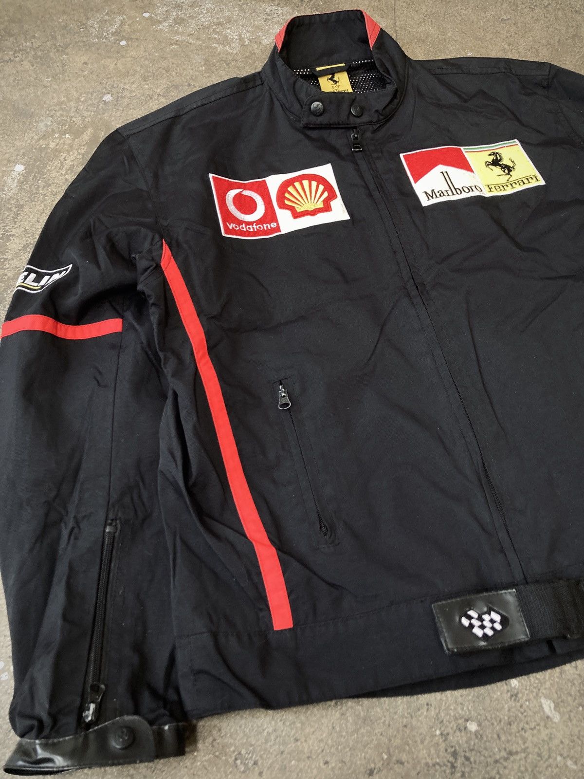 Ferrari × Formula 1 × Marlboro Vintage 90s Ferrari x Marlboro Racing Jacket Size US XL / EU 56 / 4 - 3 Thumbnail