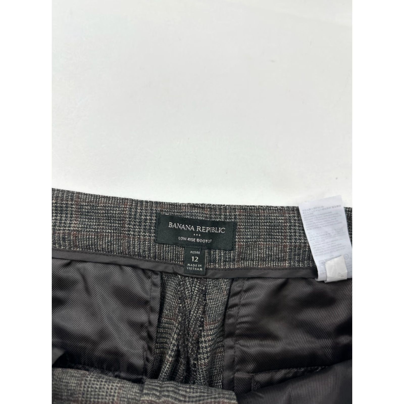 Banana Republic Banana Republic Pants Womens Petite 12 Gray Plaid Tweed Stretch Low Rise Bootcut Pants Womens Petite 12 Gray Plaid Tweed Stretch Bootcut Size 34" / US 12 / IT 48 - 4 Thumbnail