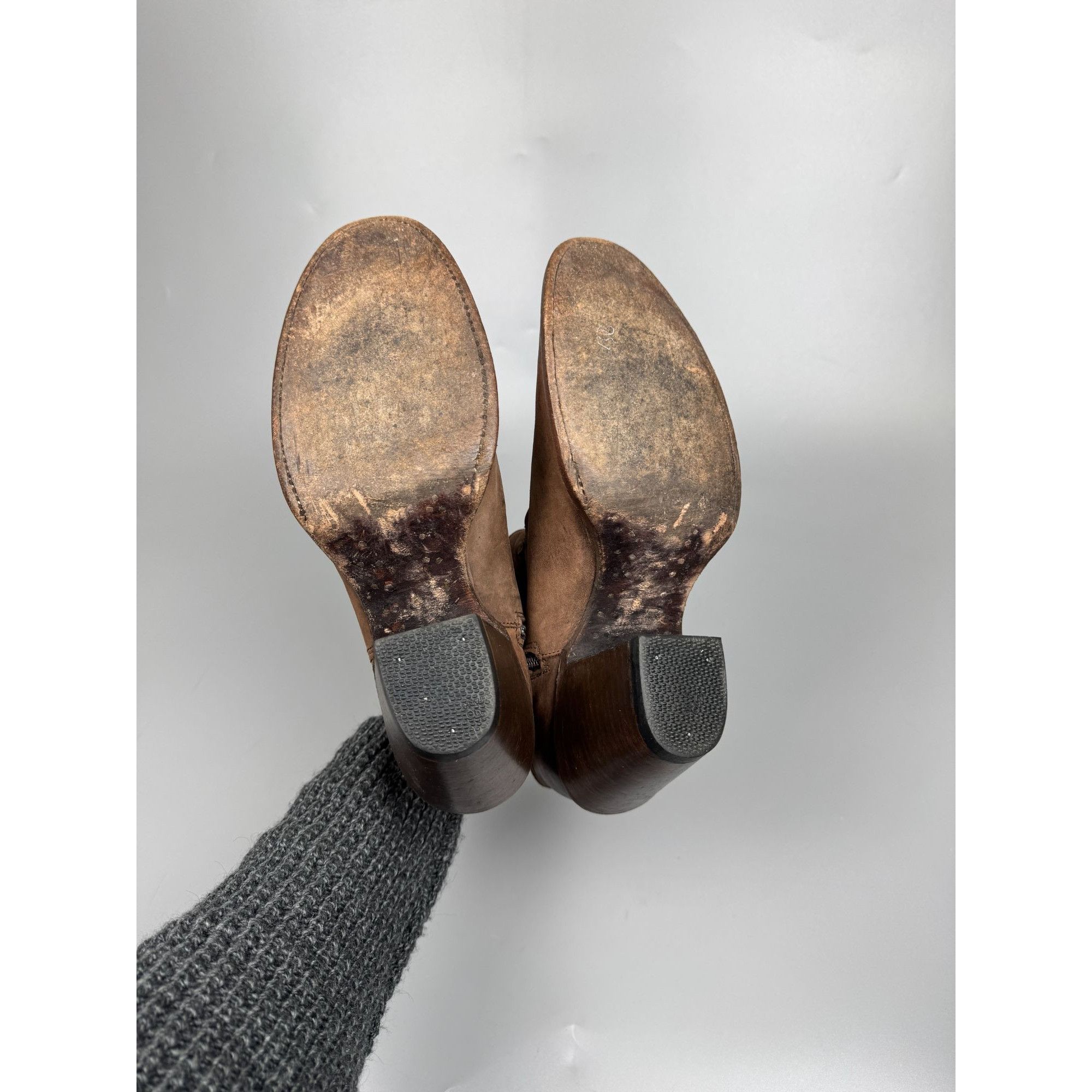 Cuadra Munderingskompagniet by Cuadra Nubuck Ankle Boots (Y1238) Size US 11 / IT 41 - 9 Thumbnail
