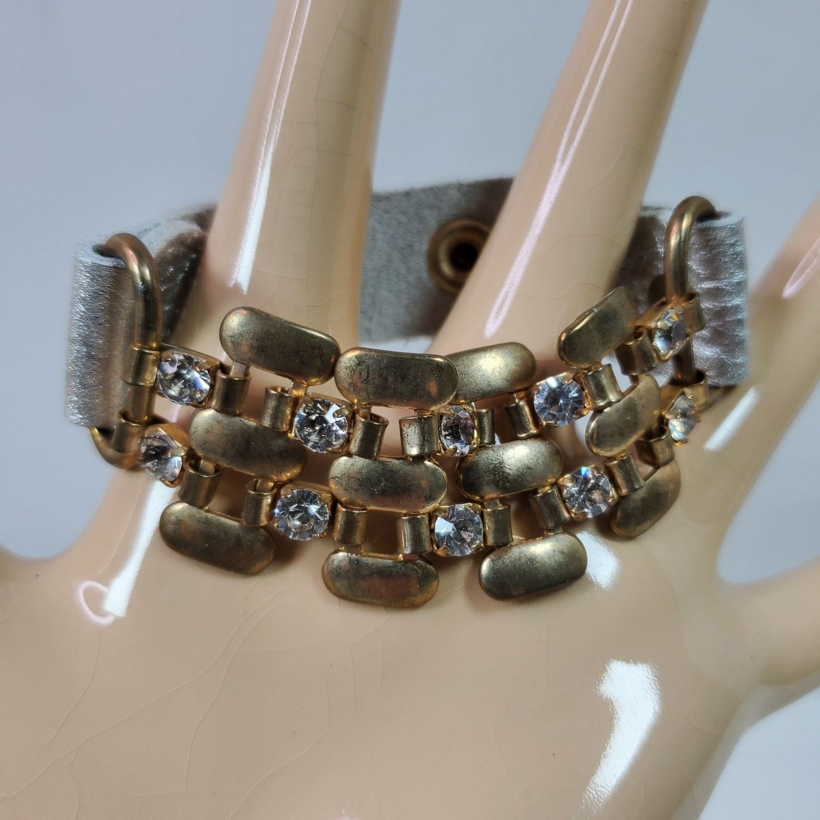The Unbranded Brand Hippie Bracelet Wrap Gold Tone Snap 9 Inch Adj NOS Size ONE SIZE - 1 Thumbnail