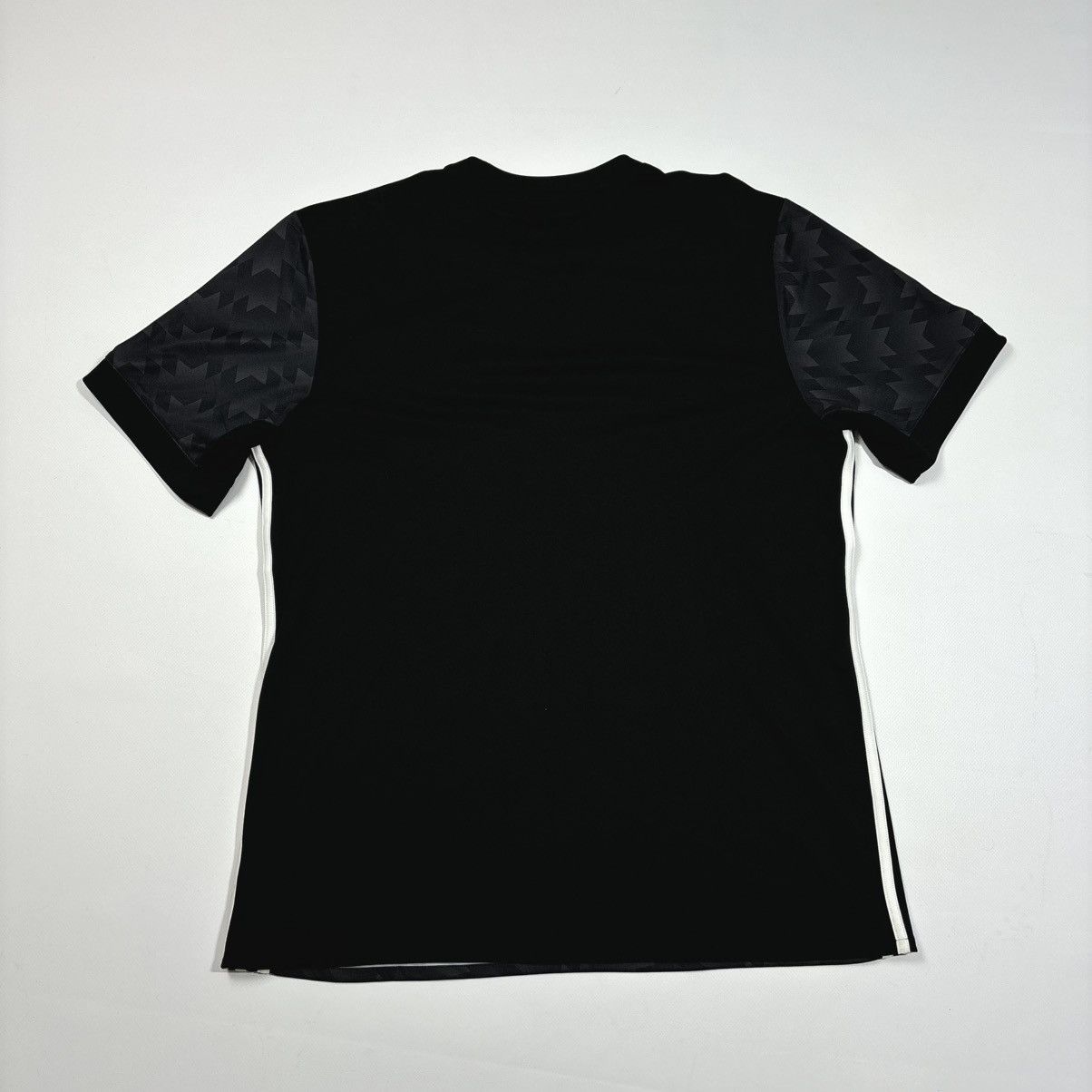 Adidas Adidas Manchester United large black jersey sportswear Size US L / EU 52-54 / 3 - 10 Thumbnail