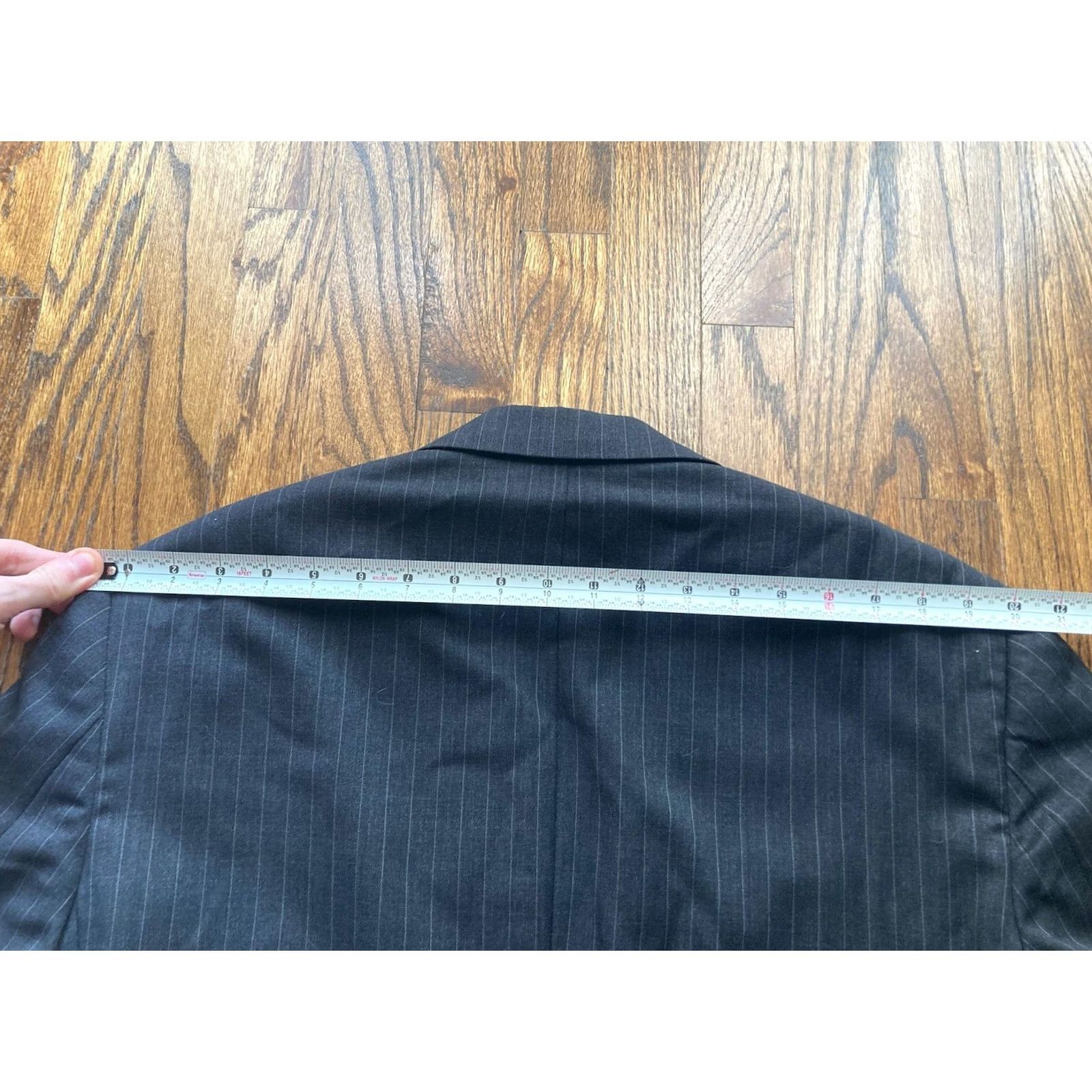 Brooks Brothers VINTAGE Brooks Brothers Suit Mens 43R 38W Gray Charcoal Wool 2 Piece Regular Notch Lapel Single-Breasted 2-Button Front USA Made Mens Size 46R - 7 Thumbnail