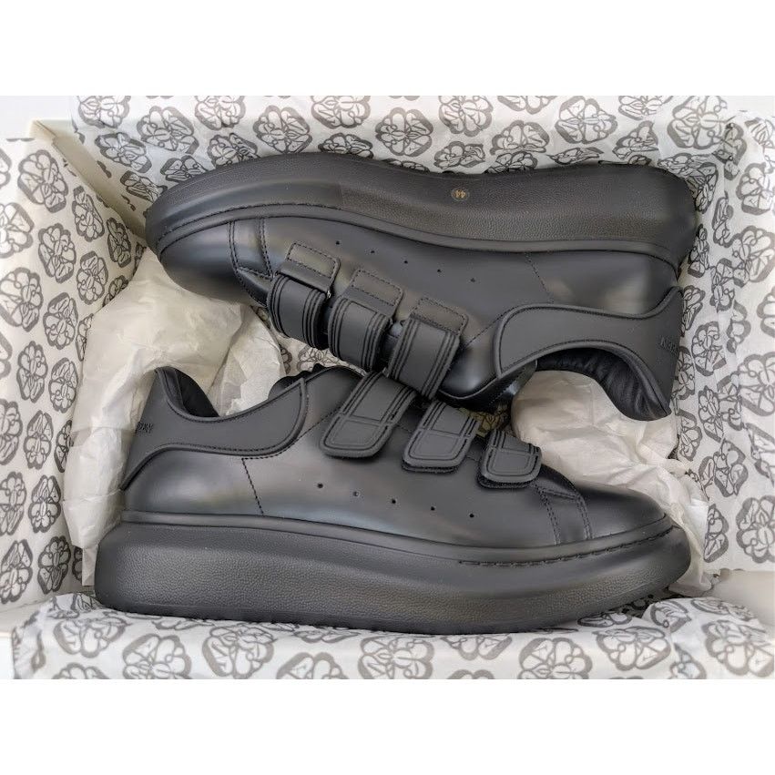 Alexander McQueen o1rshd1 Larry Oversized Triple Strap Sneaker in Black Size US 11 / EU 44 - 22 Thumbnail