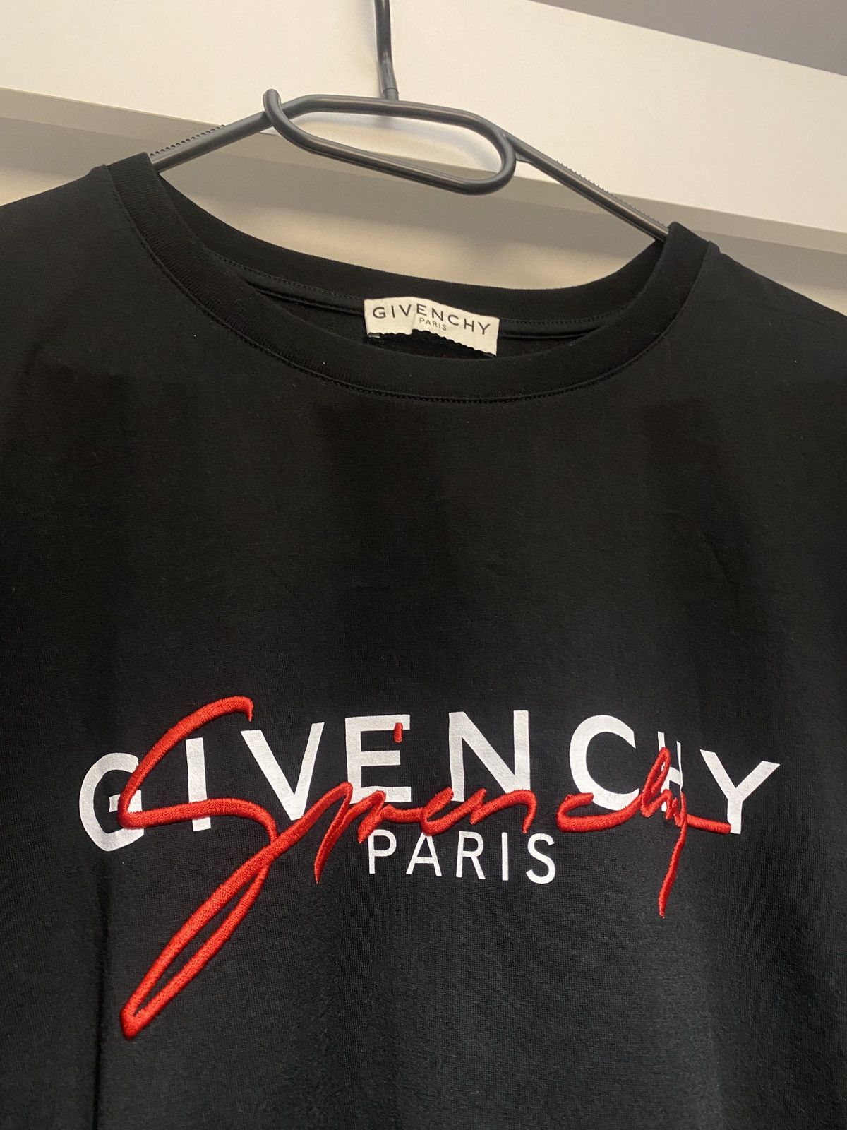 Givenchy Givenchy luxury Over-lay Logo T-shirt Size US XL / EU 56 / 4 - 5 Thumbnail