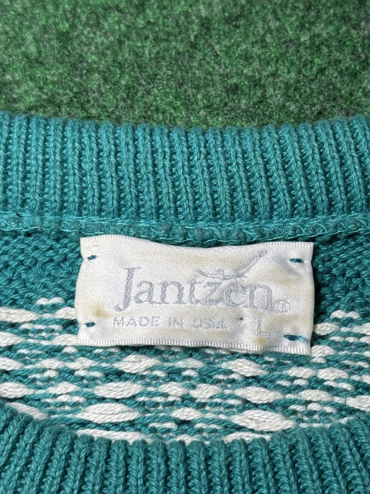 Jantzen Vintage Jantzen 3D Knit Textured Lrg Retro Hip Hop Sweater Size US L / EU 52-54 / 3 - 3 Thumbnail