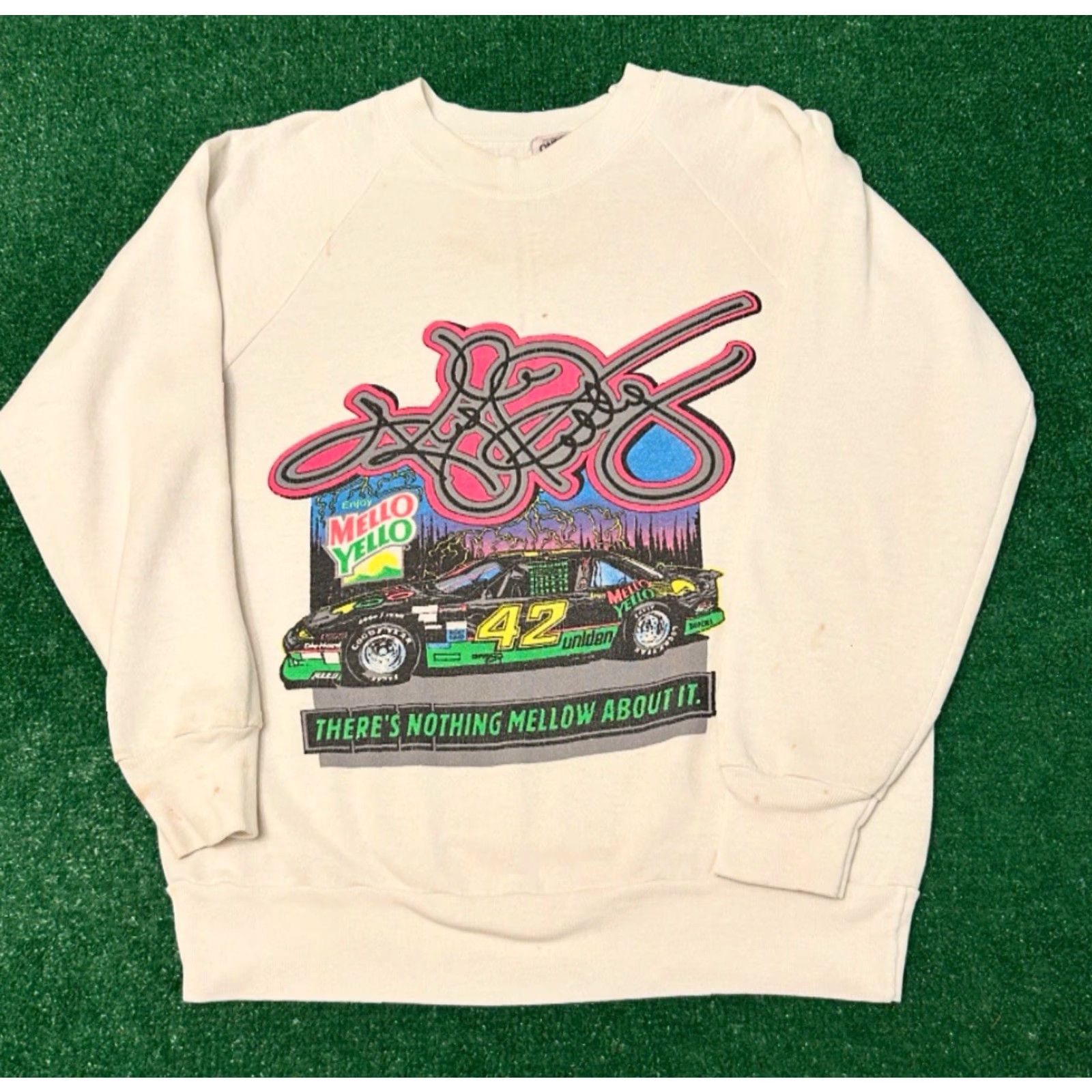 NASCAR VINTAGE 90s NASCAR Kyle Petty Mello Yellow Racing VTG Crewneck Sweater Size M Men White Crew Neck Long Sleeve Pullover Size US M / EU 48-50 / 2 - 3 Thumbnail