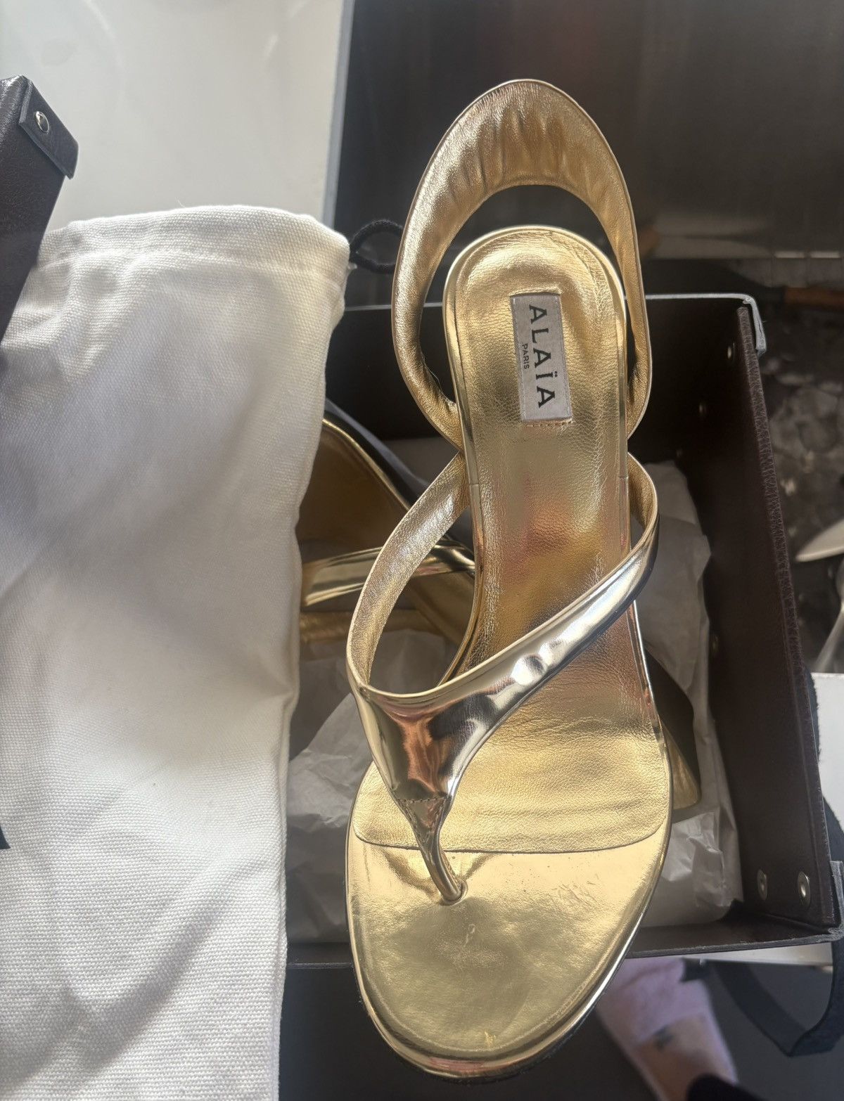 Alaia Tong Metallic Leather Sandals Size US 10 / IT 40 - 3 Thumbnail
