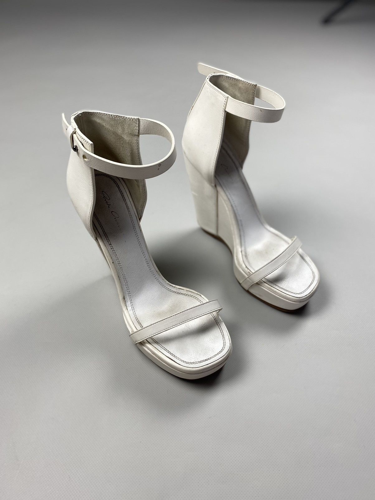 Rick Owens Rick Owens avant-garde ladies leather platform heels sandals Size US 9 / IT 39 - 3 Thumbnail