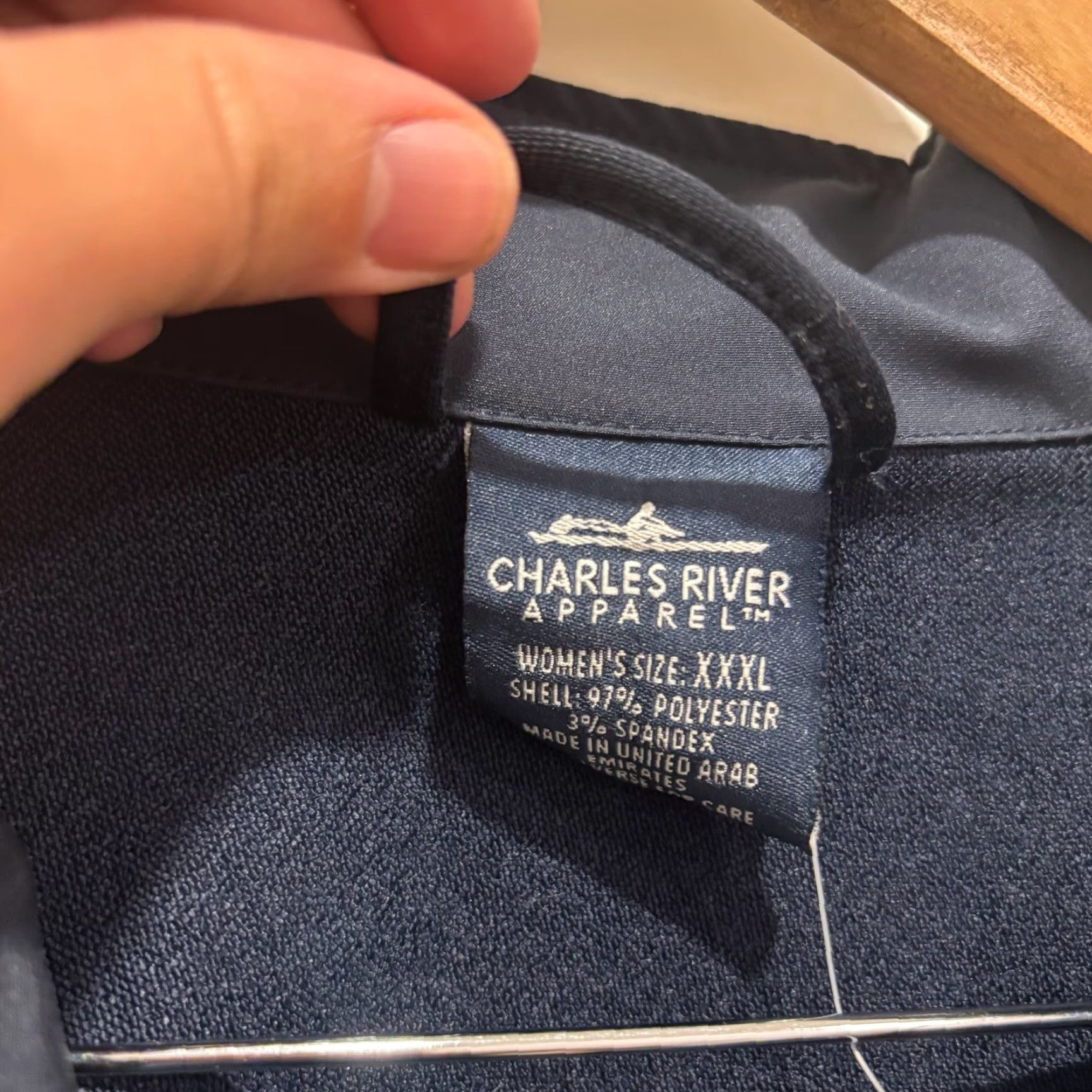 Vintage Charles River Apparel NWT Navy Blue Softshell Jacket 3XL Zip Pockets Logo Windbreaker Men Regular Fit Fall Winter Spring Size US XXL / EU 58 / 5 - 2 Thumbnail