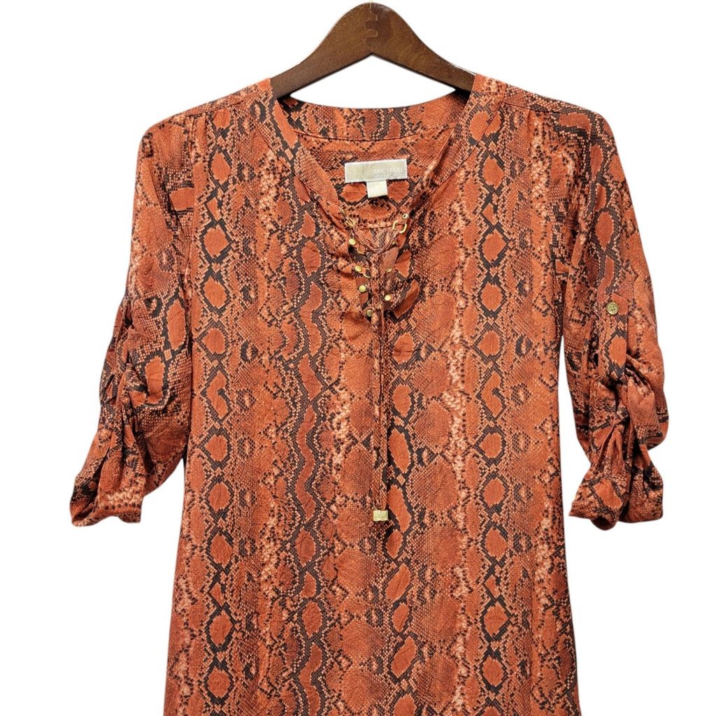Michael Kors Michael Kors Animal Print V-neck Roll Tab 100% Silk Small. Size XS / US 0-2 / IT 36-38 - 5 Thumbnail