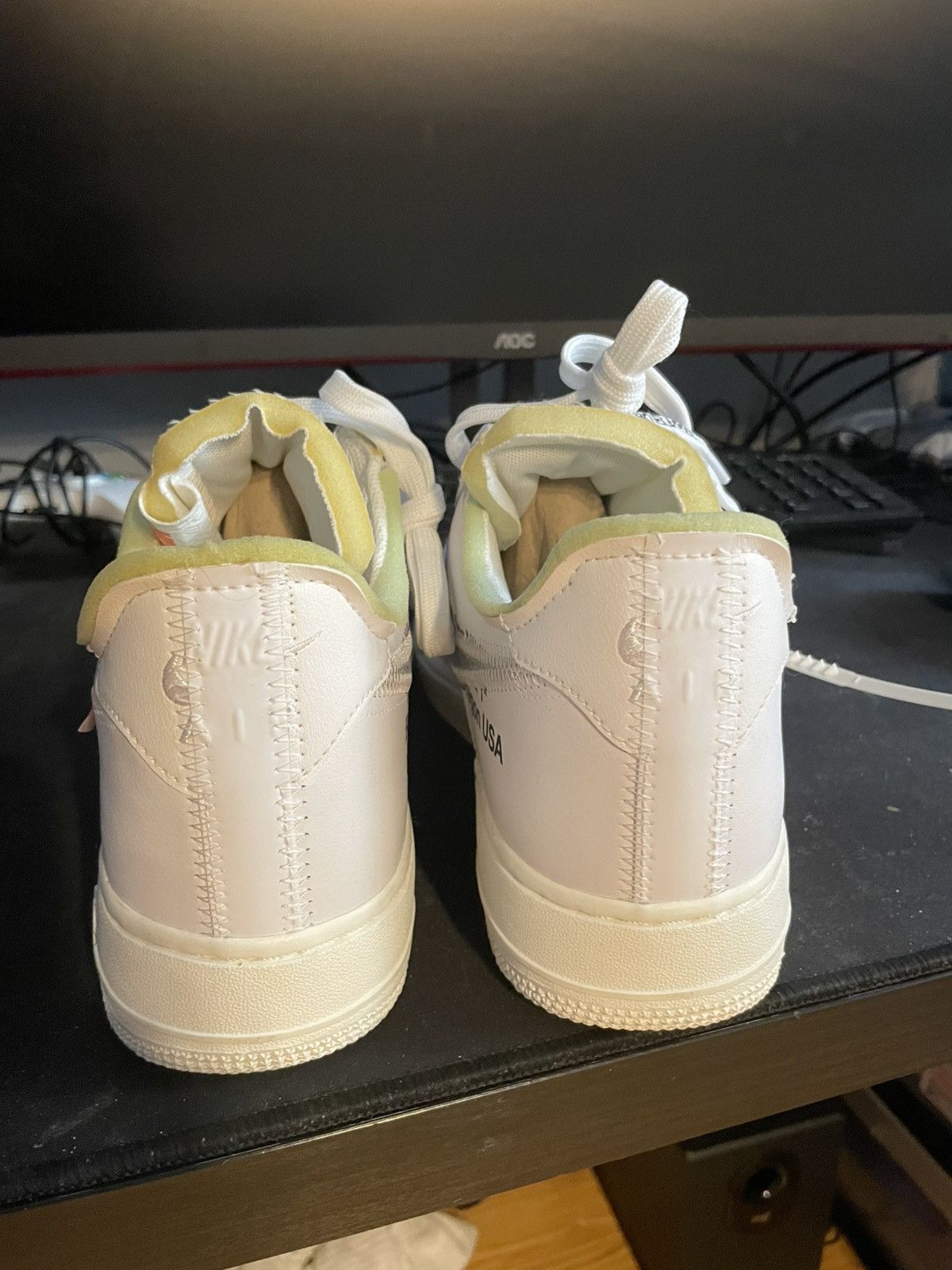 Nike × Off-White Size 10 Off White complexcon AF1 DS box signed by Virgil Size US 10 / EU 43 - 10 Thumbnail