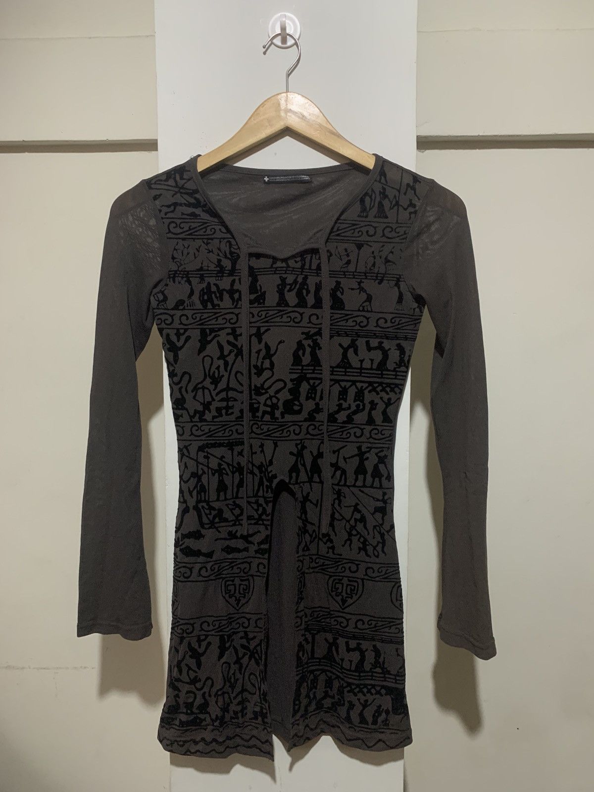 Maison Margiela Japanese Egypt Aztec Graphic Long Sleeve Tee Shirt Size M / US 6-8 / IT 42-44 - 1 Thumbnail