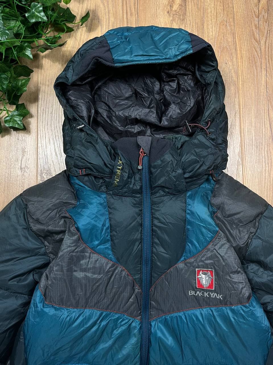 BLACKYAK 00’s BLACK YAK ARCHIVE PUFFER DOWN RARE JACKET GORCPORE Size US M / EU 48-50 / 2 - 18 Thumbnail