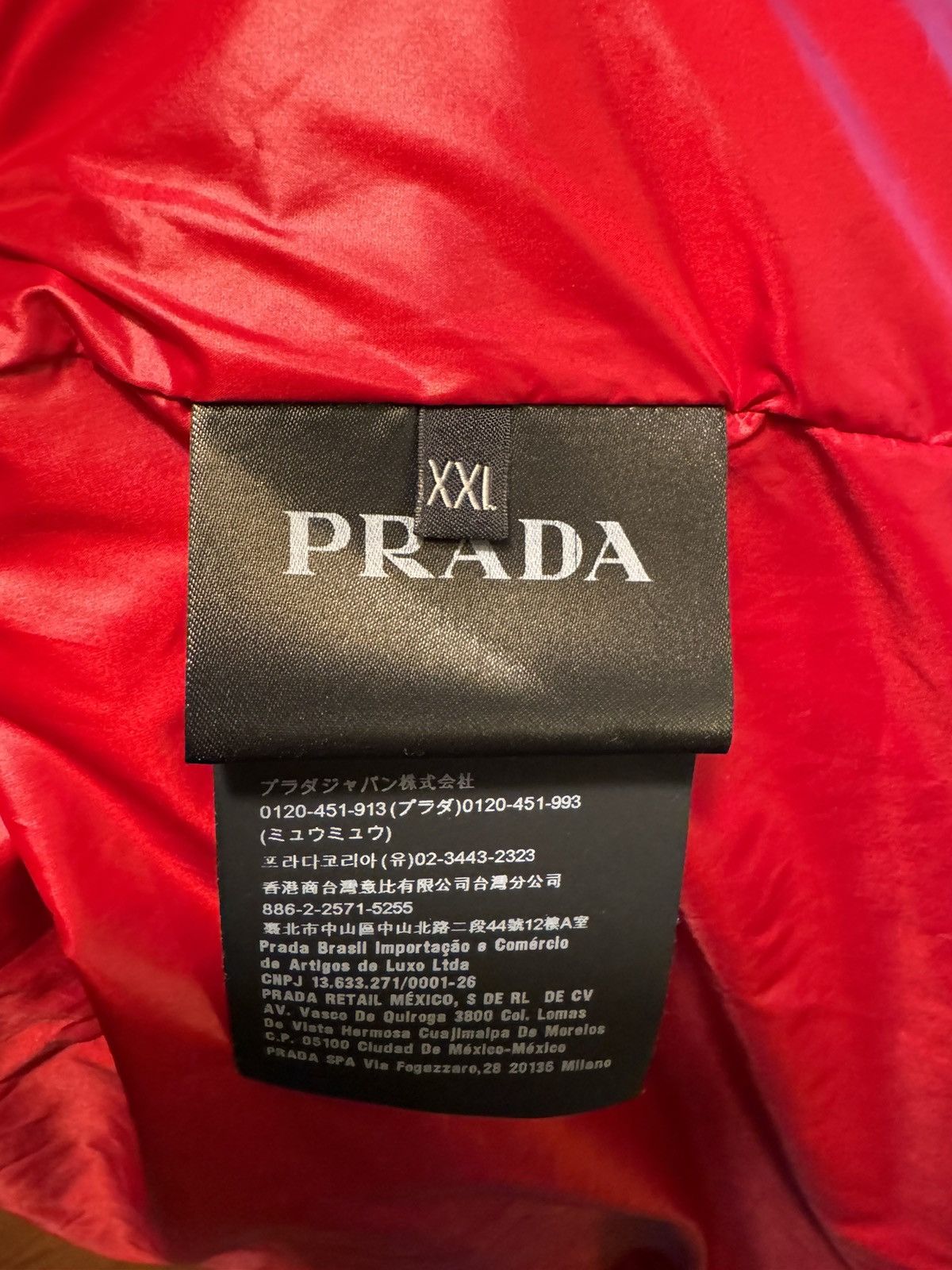 Prada ***RARE PRADA CROPPED RED-NYLON DOWN JACKET Size US XXL / EU 58 / 5 - 4 Thumbnail