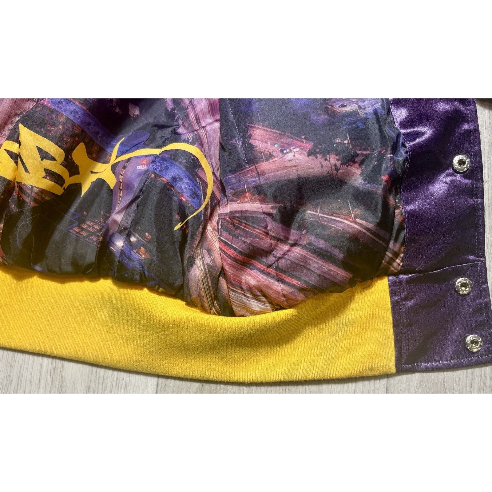 Other Los Angeles Lakers Kobe Bryant Crenshaw Satin Jacket Small Size US S / EU 44-46 / 1 - 15 Thumbnail