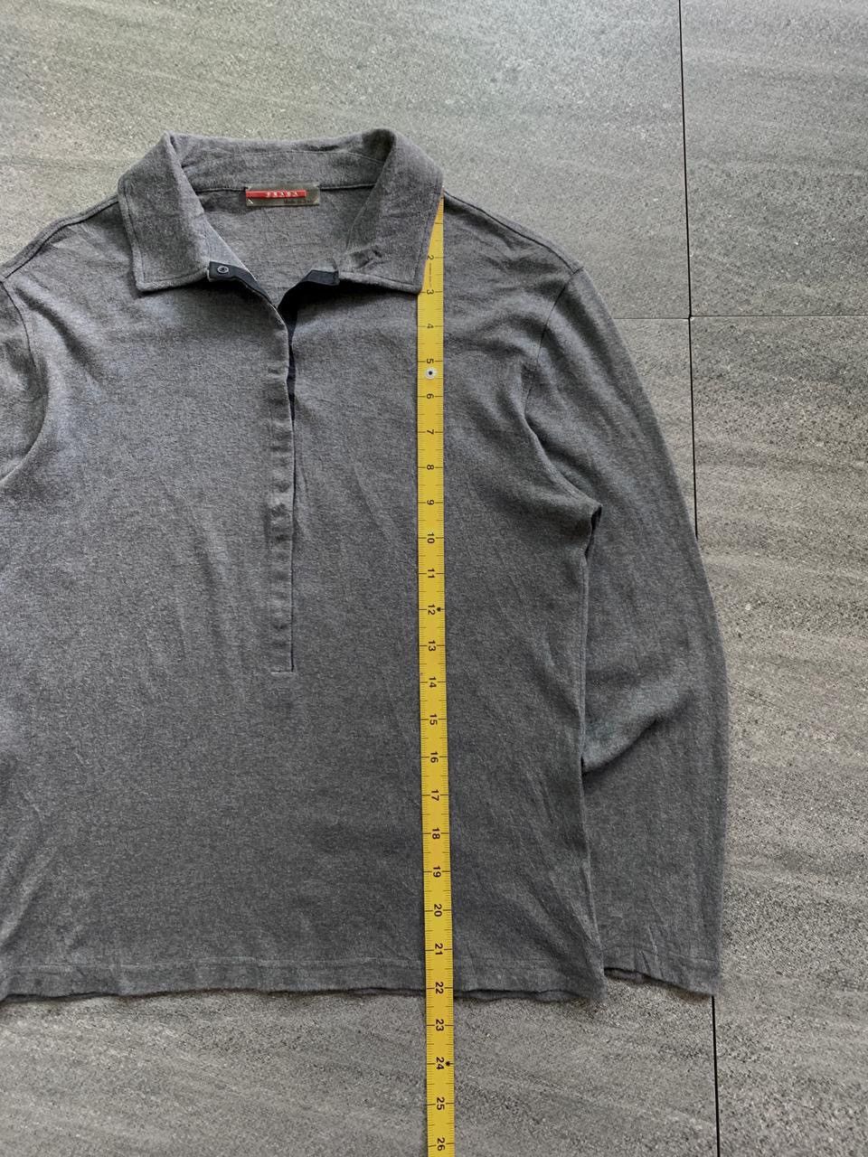 Prada FREE TAX! 2000s Half Buttoned Red Tab Polo Shirt Size US S / EU 44-46 / 1 - 11 Thumbnail