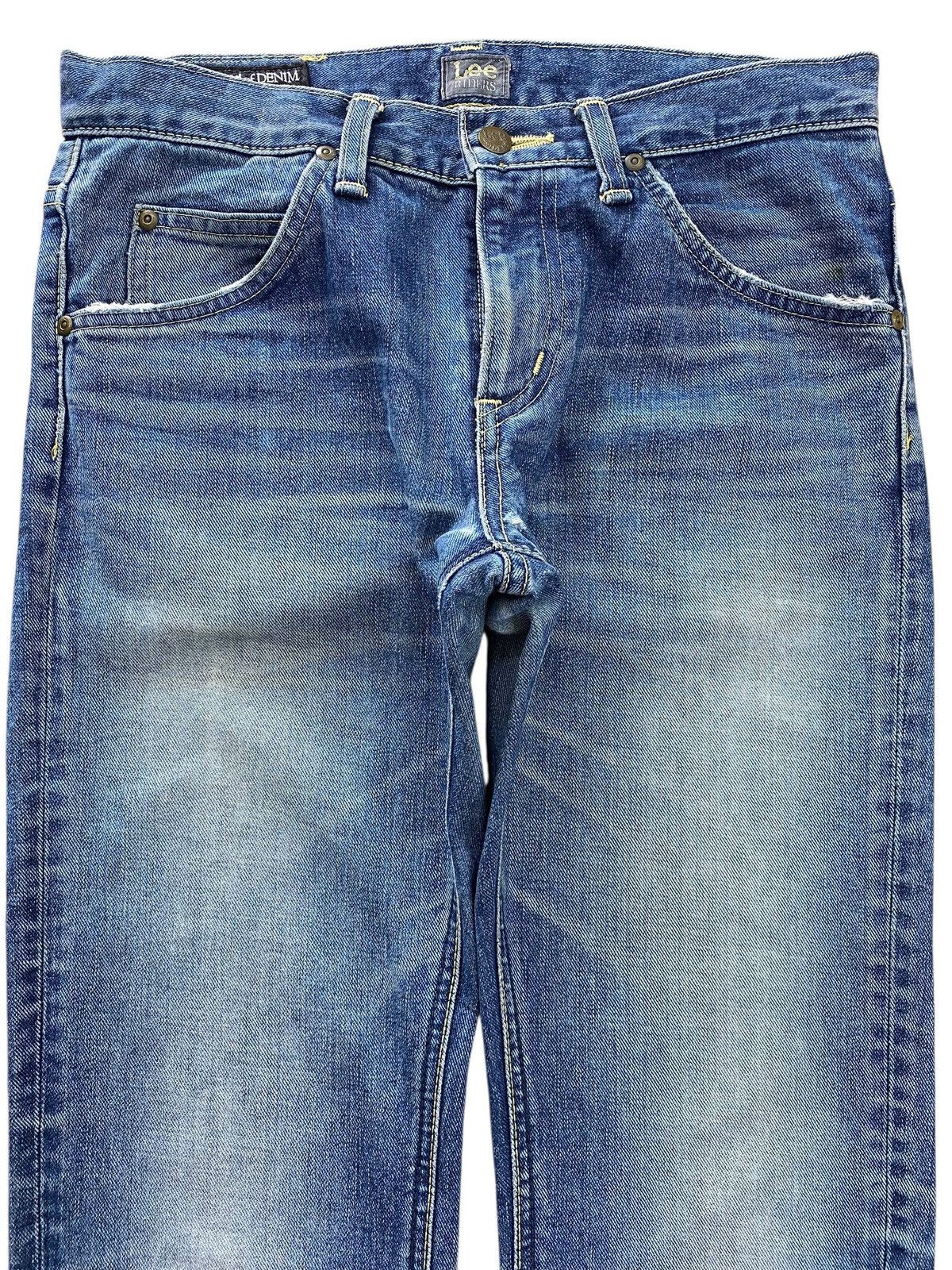 Lee Lee Riders Light Blue Wash Whiskered Style Skinny Leg Jeans Size US 31 - 2 Thumbnail