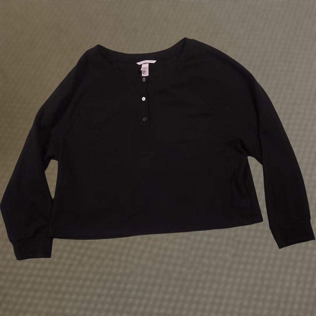 Victoria's Secret Victoria's Secret Shirt Womens L Black Thermal Henley Long Sleeve Knit Top Size L / US 10 / IT 46 - 1 Thumbnail
