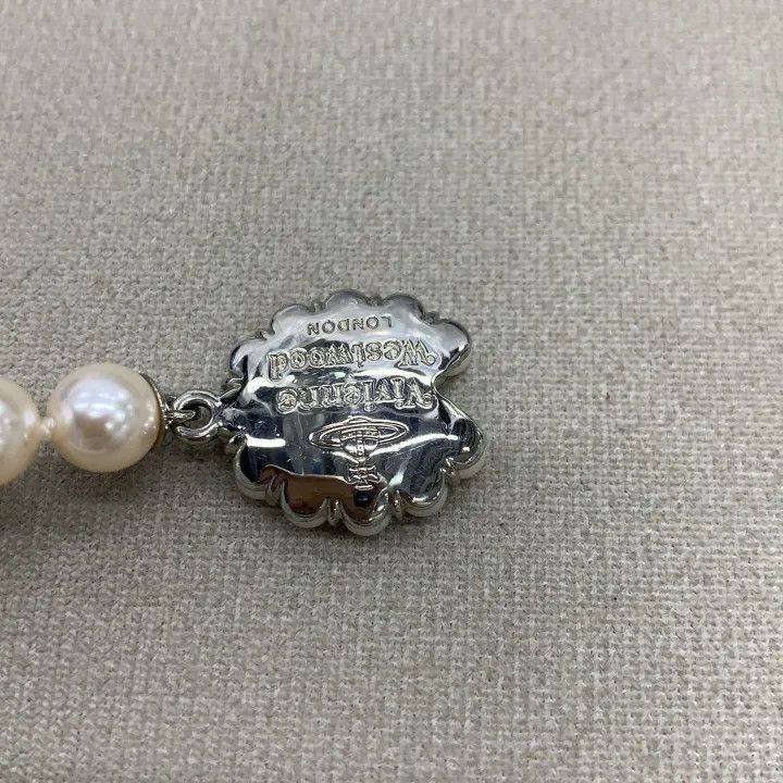 Vivienne Westwood Vivienne Westwood Brass Glass Necklace in Platinum Color Size ONE SIZE - 6 Thumbnail