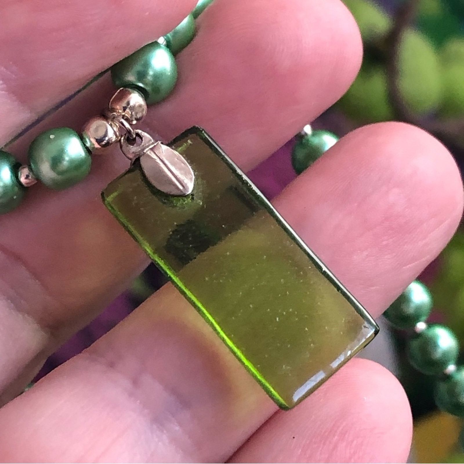 Handmade Handcrafted repurpose green glass pendant Pearl necklace Size ONE SIZE - 8 Thumbnail