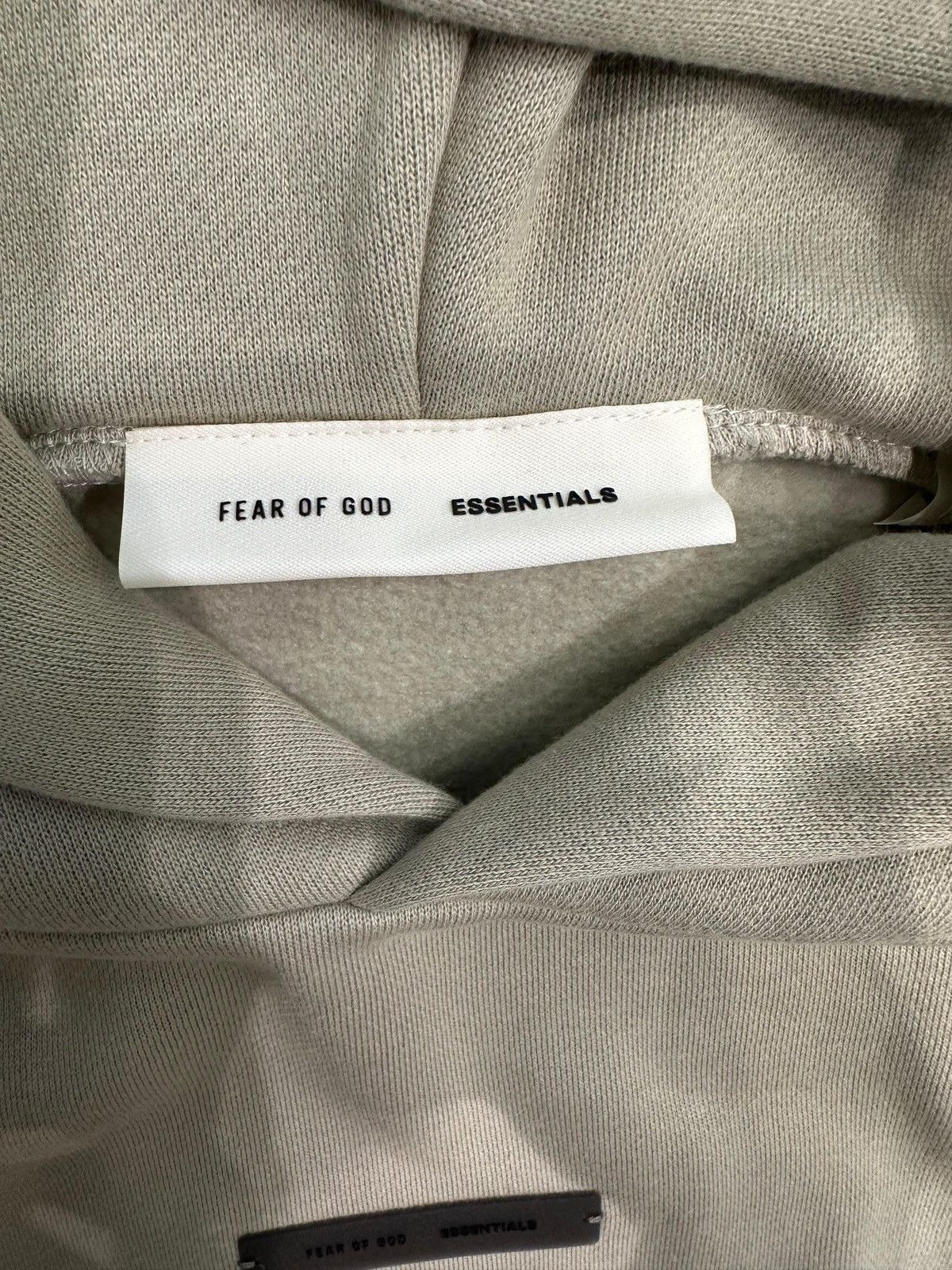 Essentials ESSENTIALS - Classic Fleece Hoodie Abbey Stone Size US S / EU 44-46 / 1 - 3 Thumbnail