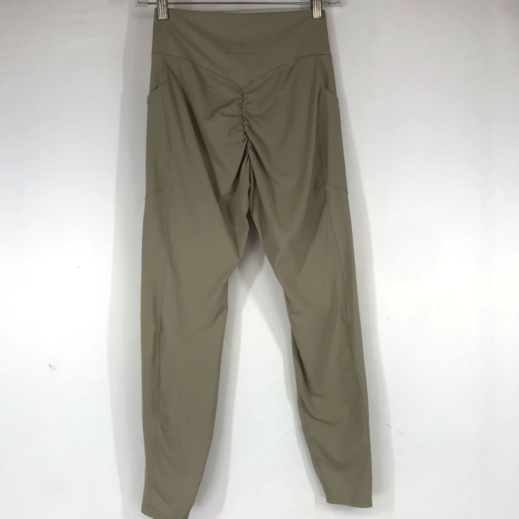 Gymshark WHITNEY SIMMONS GYMSHARK WOMEN'S XXS/XS BEIGE STASH POCKETS LEGGINGS PANTS Size 24" / US 00 / IT 34 - 4 Thumbnail