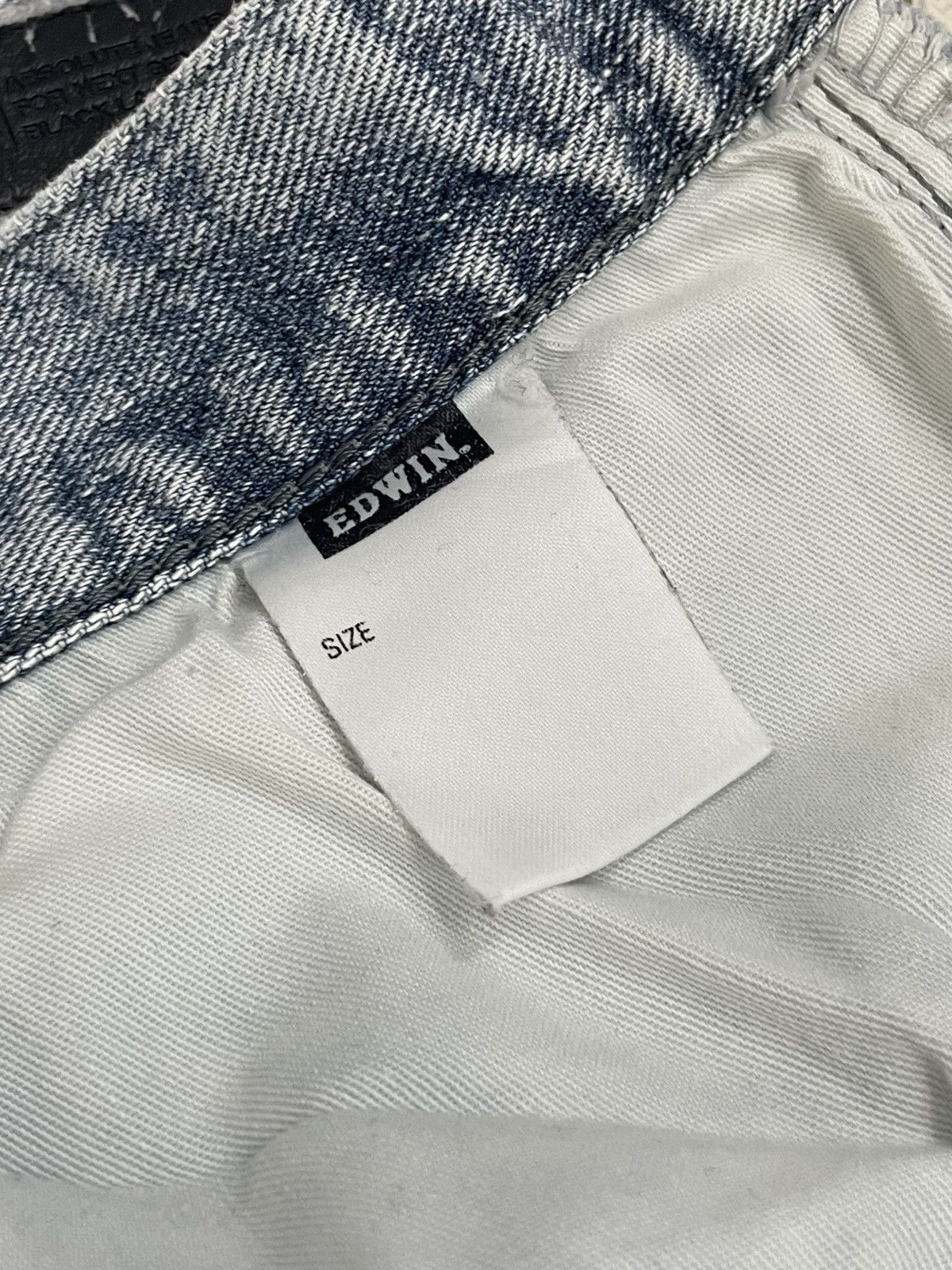 Edwin Low Rize Light Wash Soft Denim Distressed