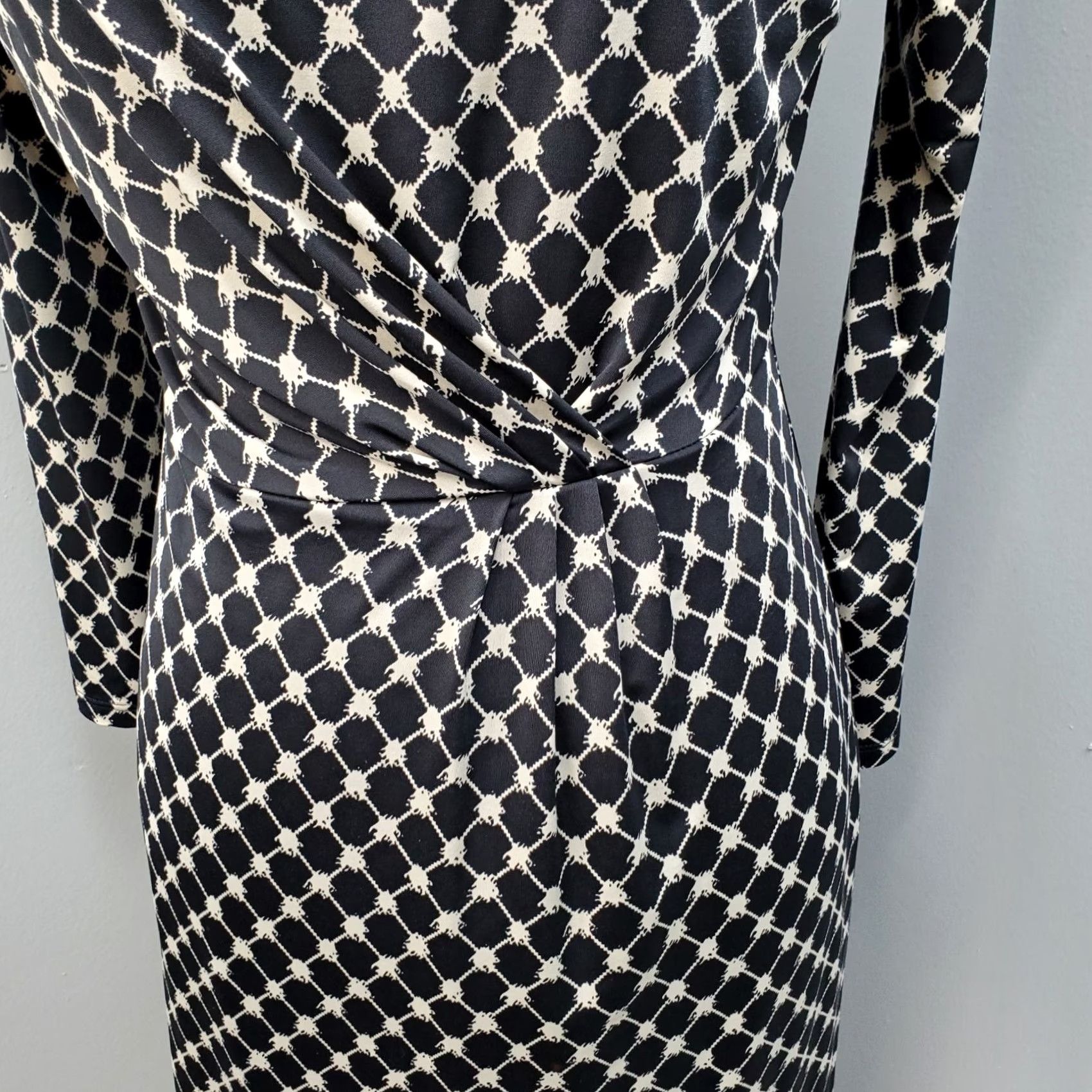 Vintage Gilli Sheath Dress Womens M Black White Geometric Pleated Waist Boat Neck Size M / US 6-8 / IT 42-44 - 3 Thumbnail
