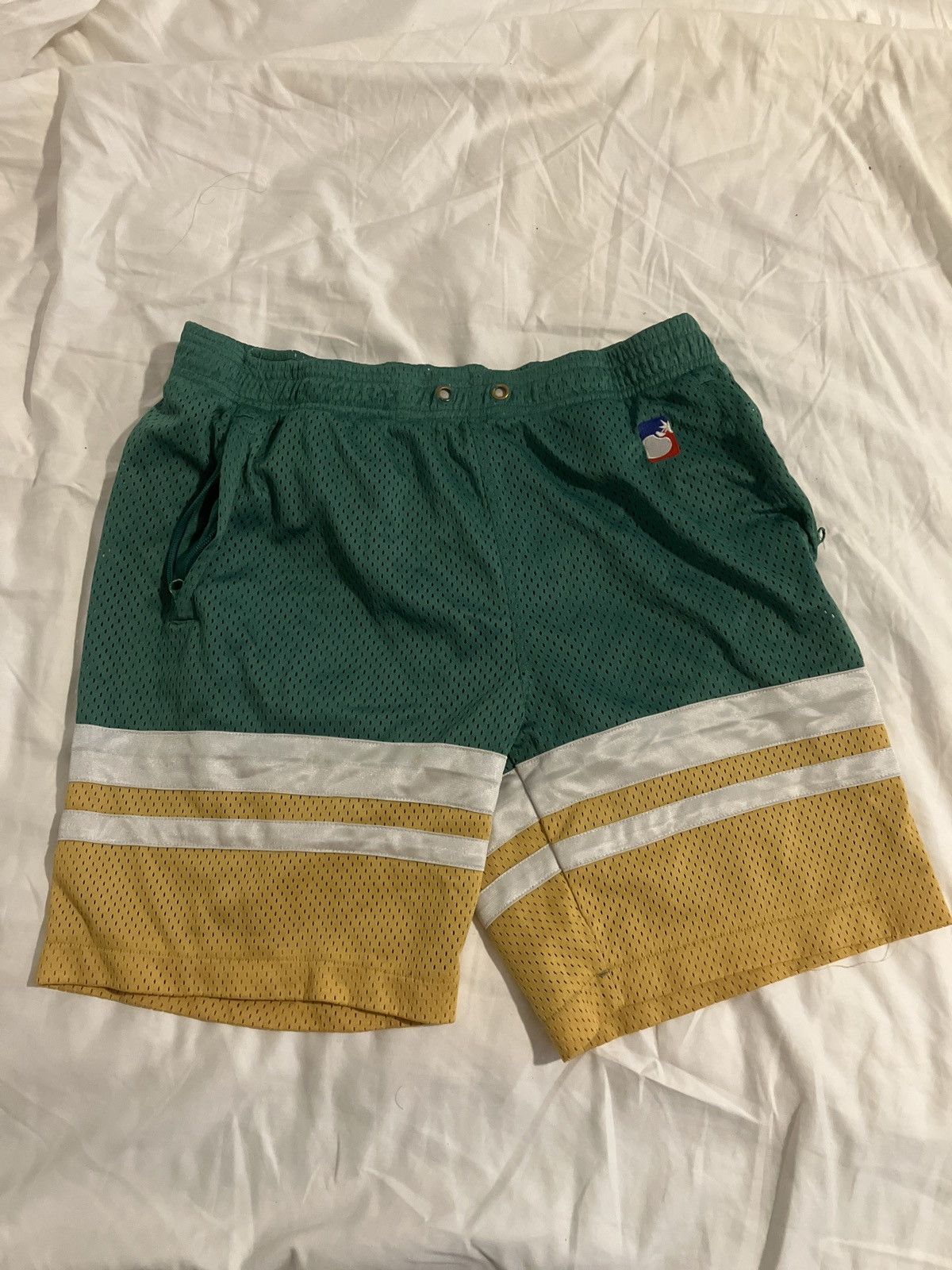 The Hundreds Shorts Size US 33 - 1 Thumbnail
