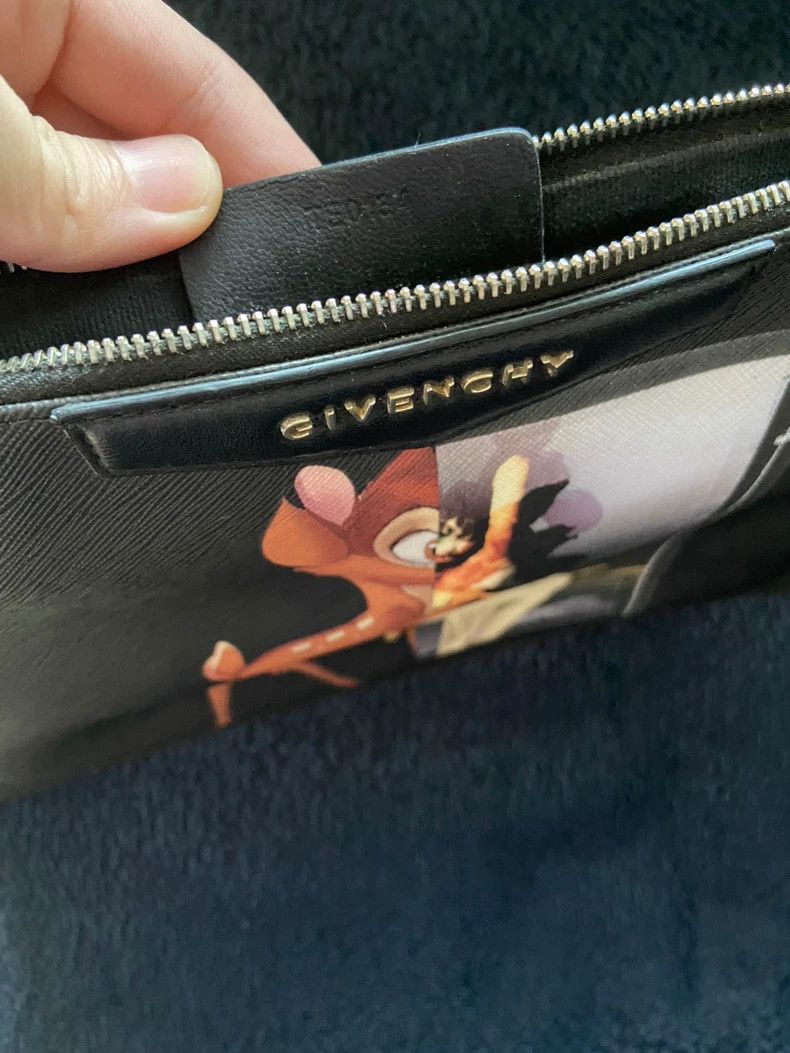 Givenchy Givenchy Small Deer Envelope Handbag Size ONE SIZE - 5 Thumbnail