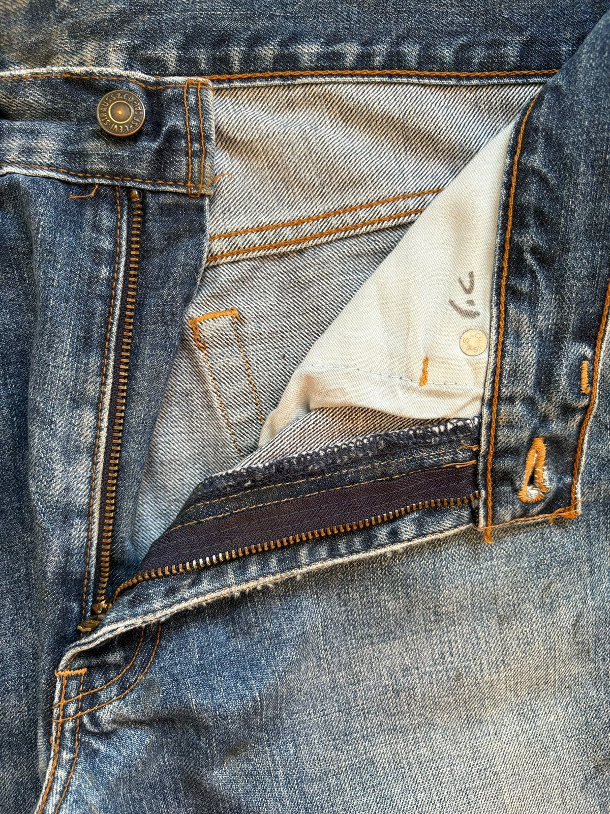 Levi's Vintage 90s Levis 517 Mud Wash Distressed Bootcut Jeans Size US 32 / EU 48 - 9 Thumbnail
