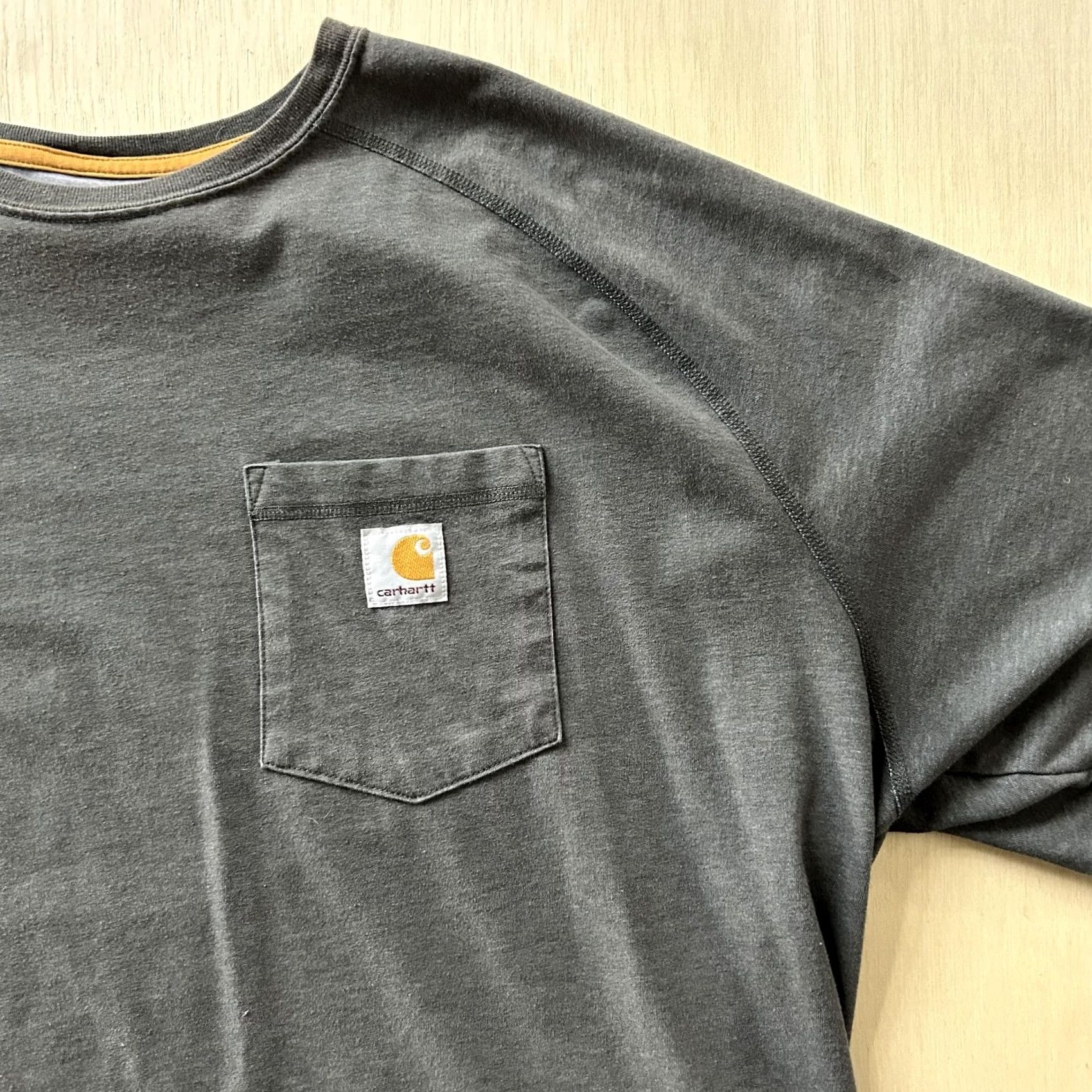 Carhartt Carhartt Shirt Mens 3XL Gray Relaxed Fit Pocket Tee T-Shirt Tagless Crew Neck Short Sleeve Workwear Shirt Mens 3XL Gray Pocket Logo Size US XXL / EU 58 / 5 - 2 Thumbnail