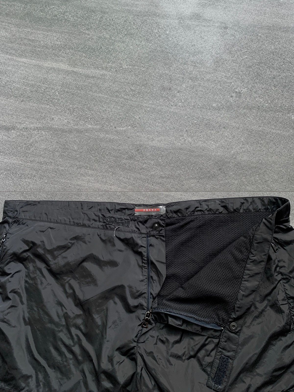 Prada FREE TAX! 2000s Red Tab Swim Trunk/Shorts Size US 36 / EU 52 - 5 Thumbnail